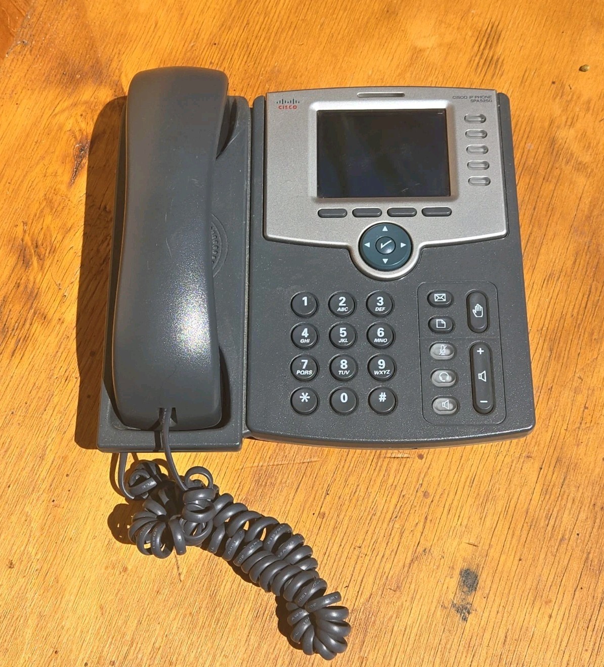 Cisco SPA-525G 5-Line VOIP Business IP Phones  