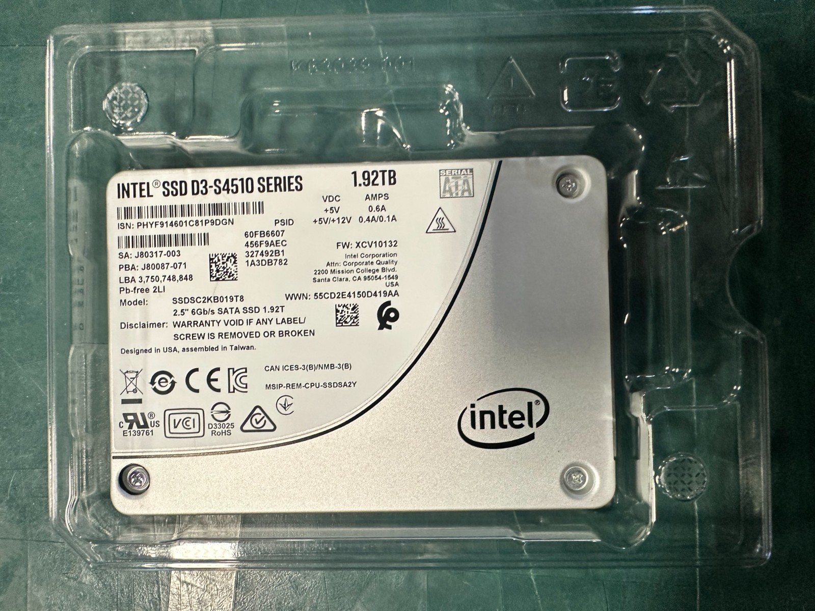 Intel D3-S4510 Series 1.92TB SATA 6Gb/s 2.5in SSD SSDSC2KB019T8 New