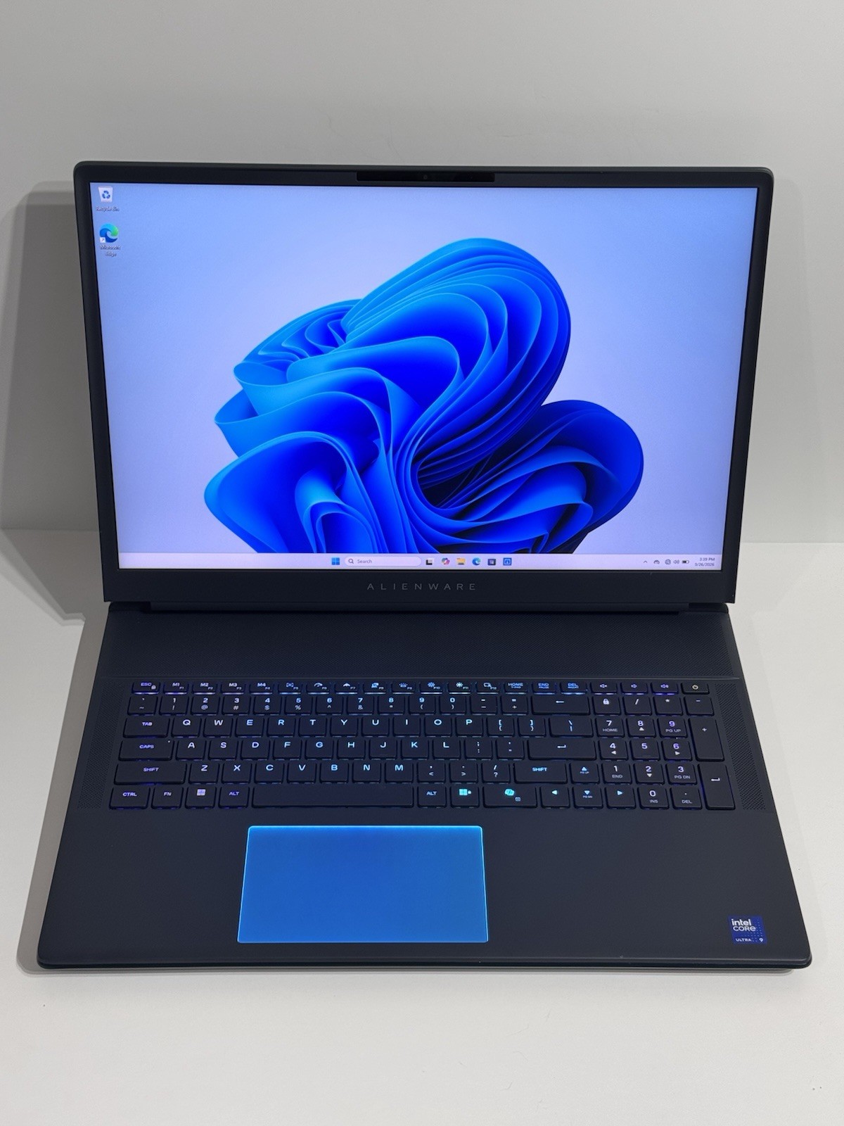 Dell Alienware 18 Area-51 144Hz QHD+ 2.7 GHz Ultra 9 275HX 32GB 2TB RTX 5070 Ti