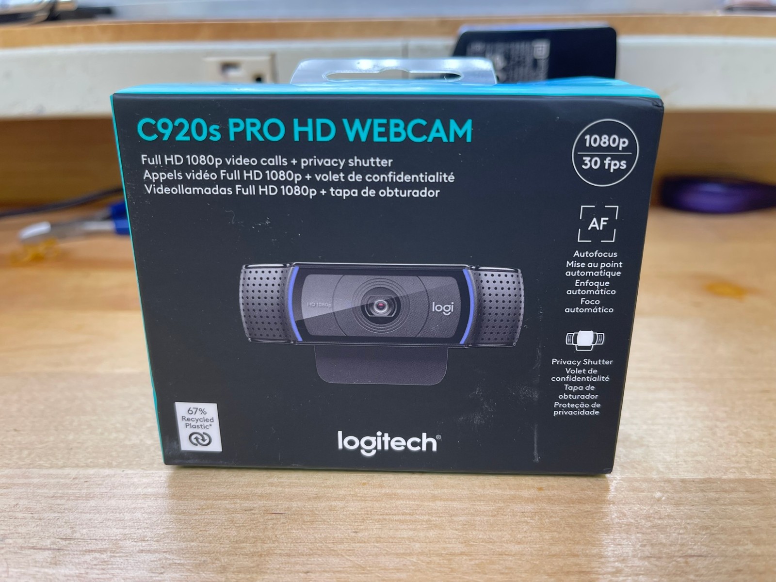 Authentic Logitech C920s Pro HD 1080p Webcam w/ Privacy Shutter (960-001257) NEW