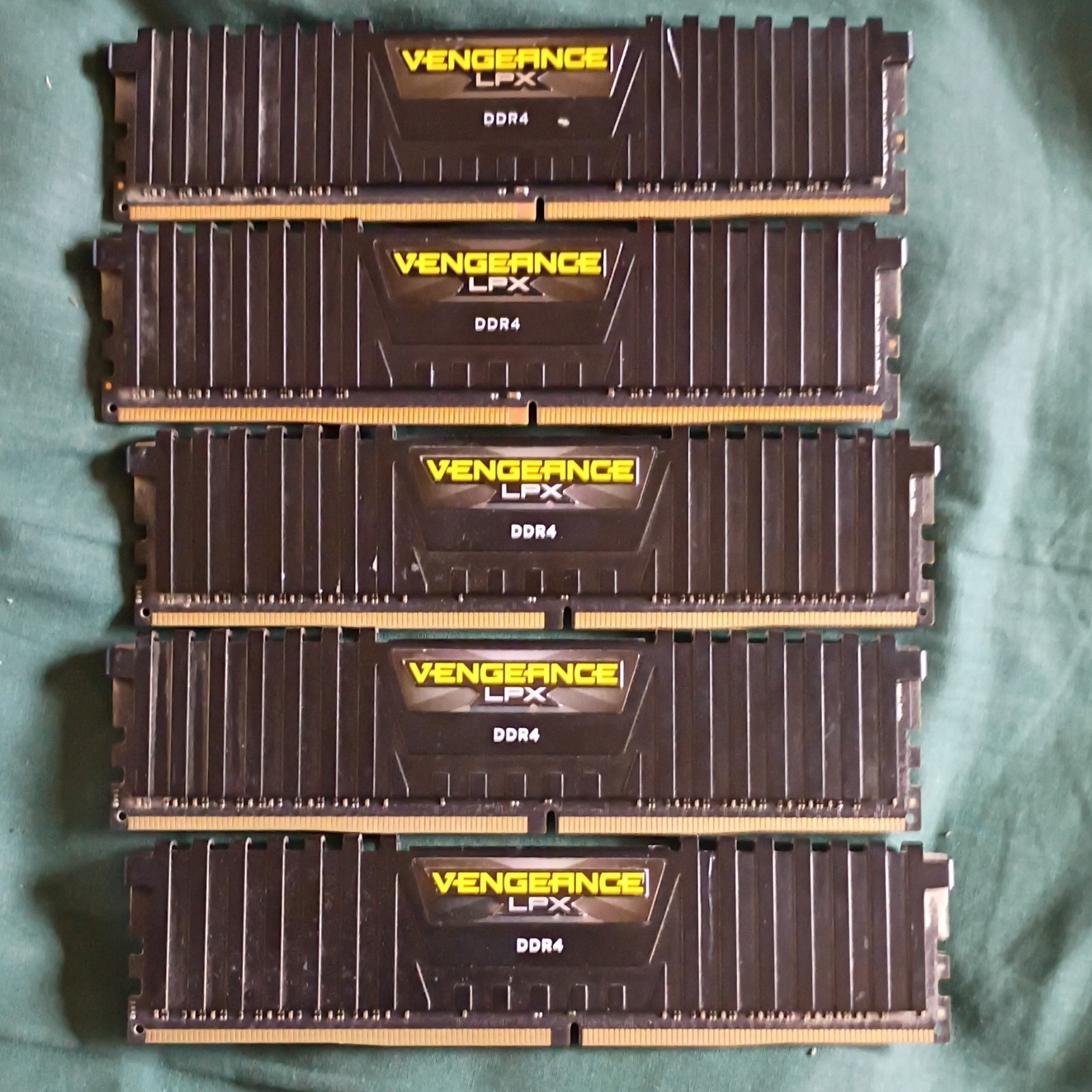 Corsair Vengeance LPX DDR4 SDRAM DIMM RAM 4.  4gb each 2666mhz