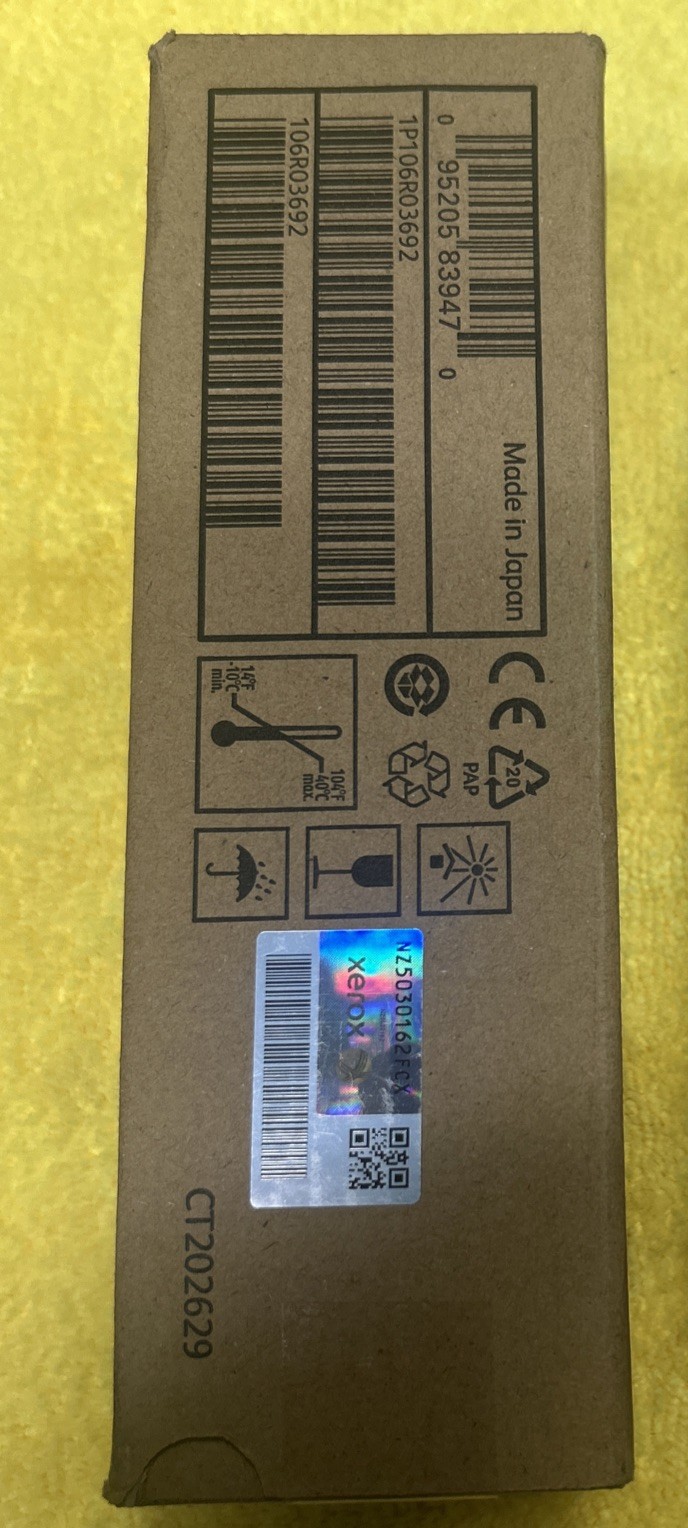 Genuine Xerox 106R03692 Yellow Toner