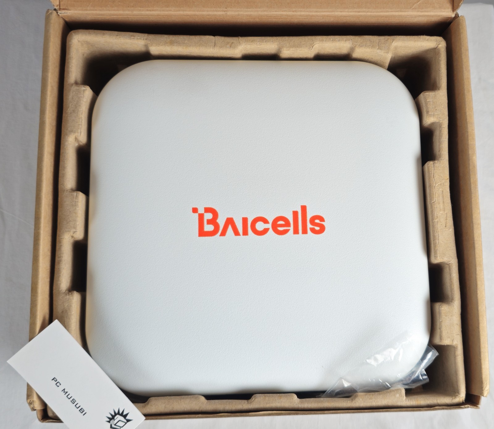 Baicells Nova227 2x250mW LTE TDD Base Station pBS2120 NEW IN BOX