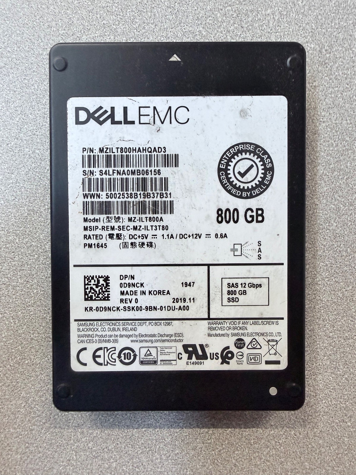 Dell EMC 800GB 2.5" SAS SSD PM1645 MZ-ILT800A MZ-ILT800AHAHQ Enterprise Drive