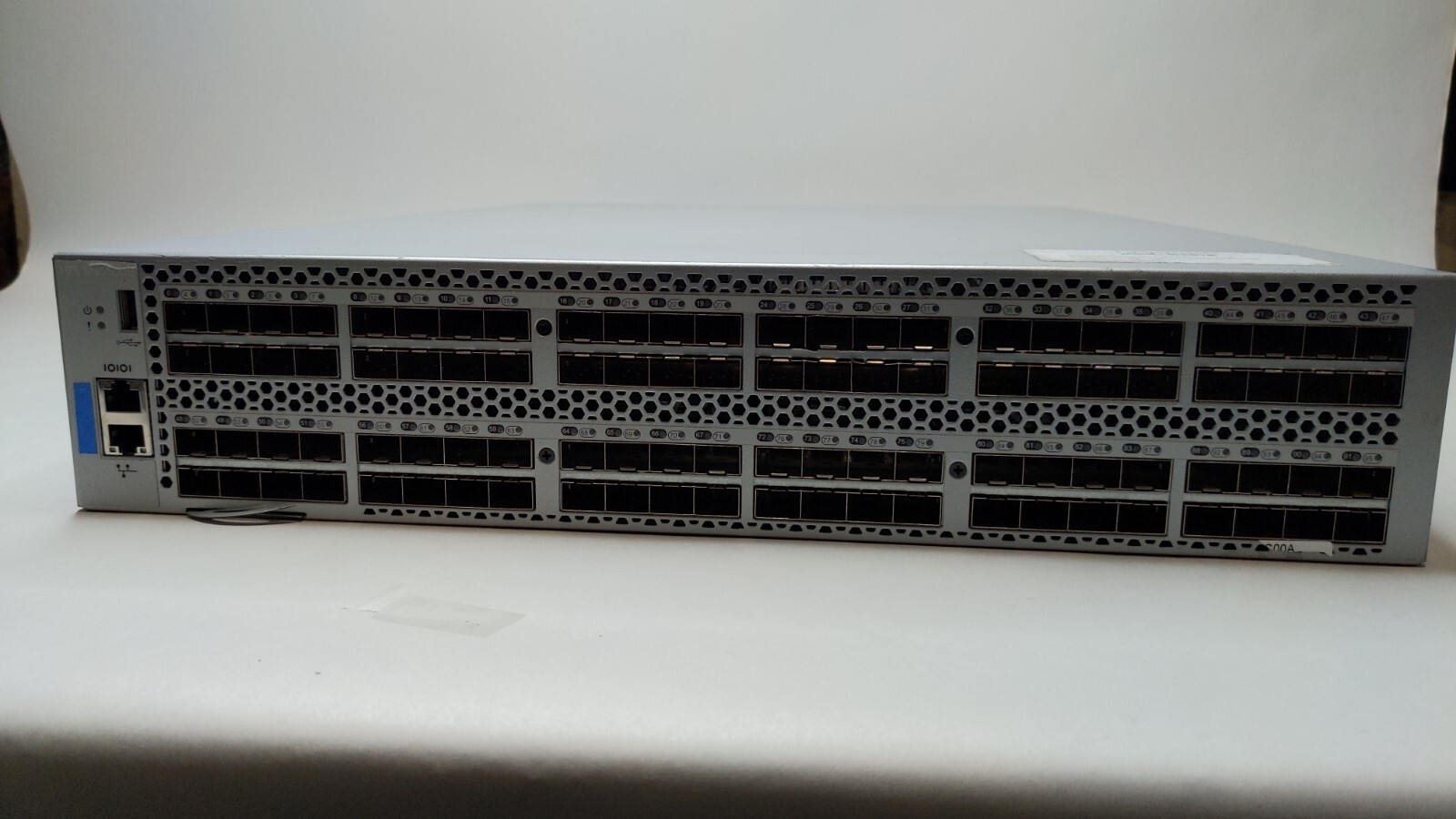 HP SN6500B BROCADE 6520 HPE StoreFabric SN6500B 16G 96Port Fibre Switch