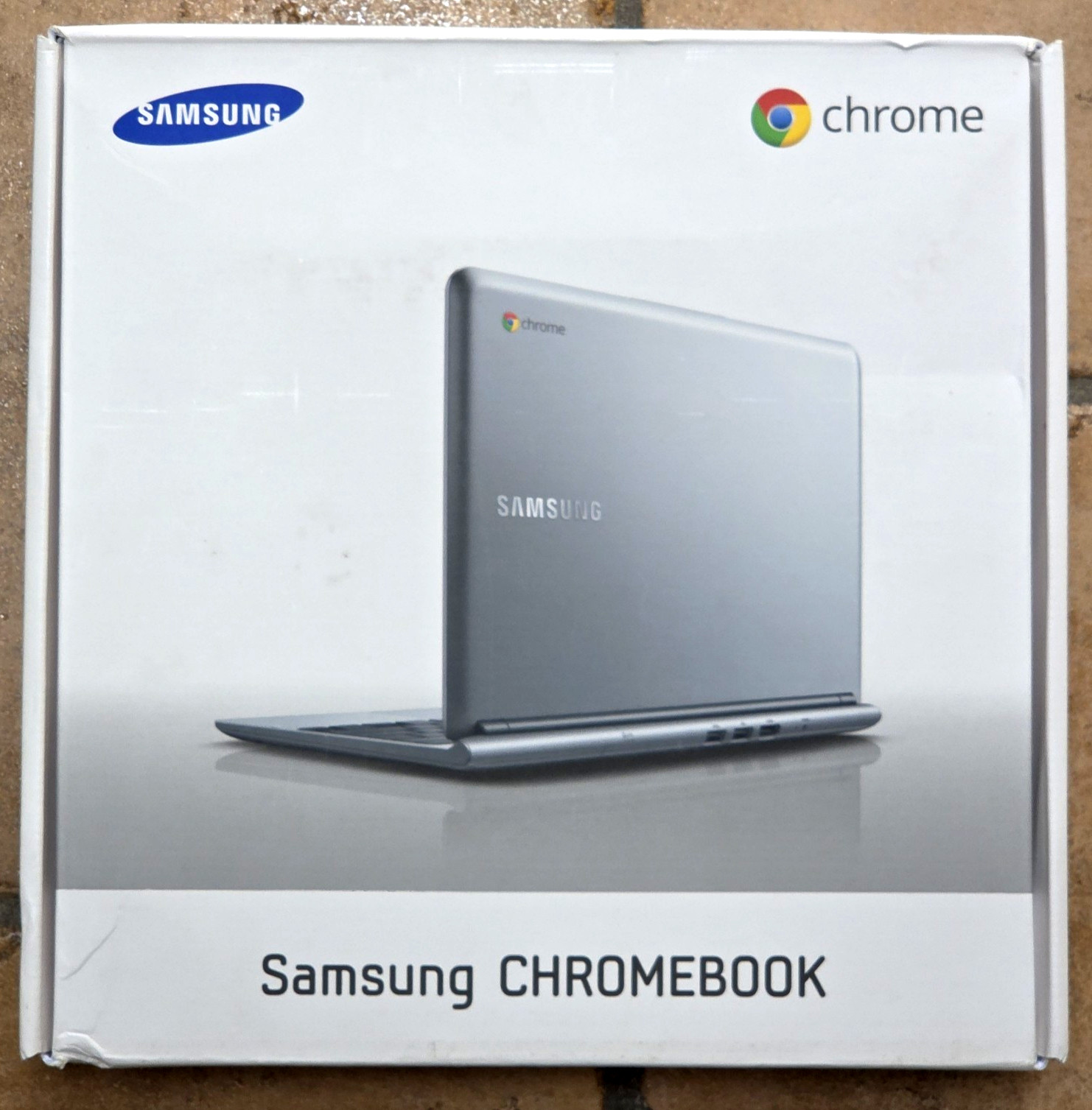 NEW Samsung XE303C12-A01US 11.6" Chromebook Exynos 5250 16GB SSD 2GB RAM  320042