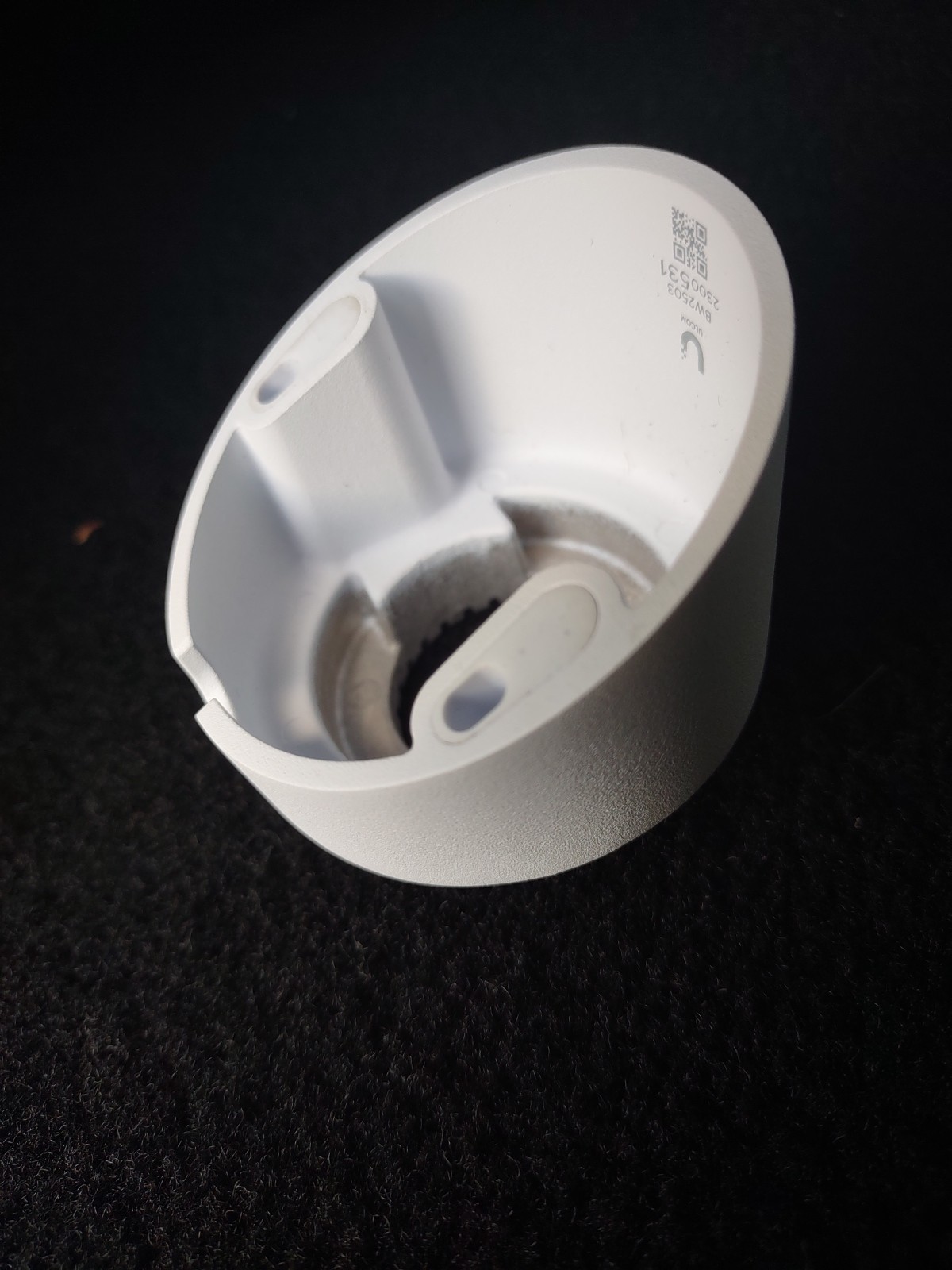 Ubiquiti Bullet Camera Angled Base UACC-Bullet-AB-W