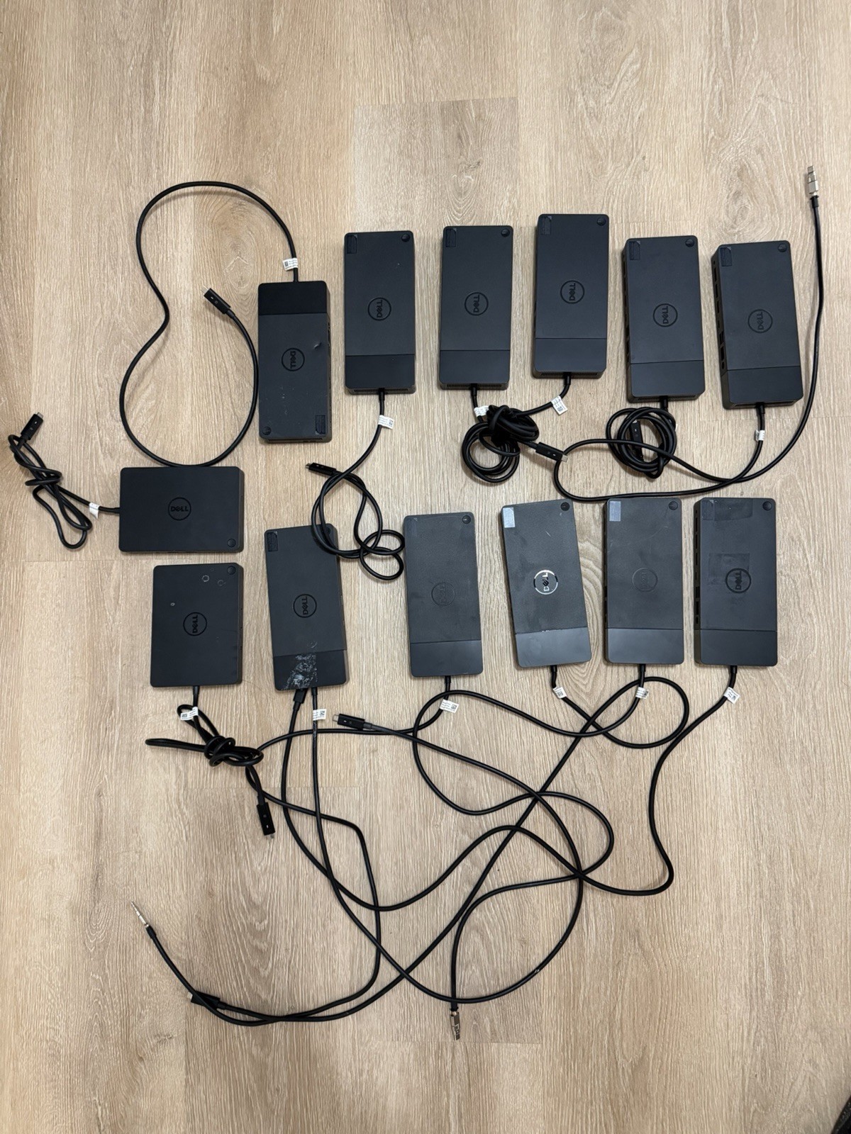 Lot of Dell Dock  Stations /WD19/WD15  USB-C  for parts only