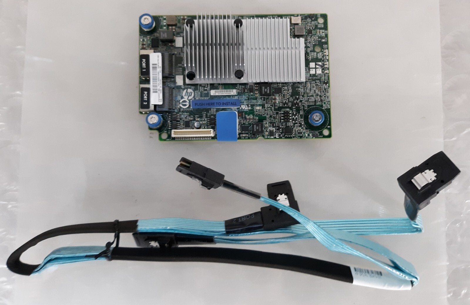 HPE 749997-001 H240AR/4GB 12Gb/s FBWC SAS Smart Host Bus Adapter w/ Cables