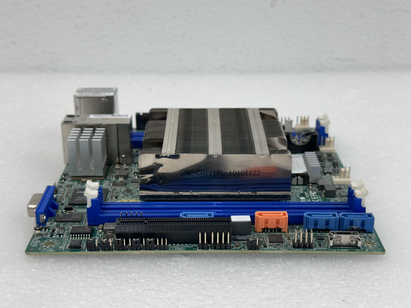 Ultra Micro X11SDV-4C-TLN2F, D-2123IT Quad-core NAS Server Motherboard