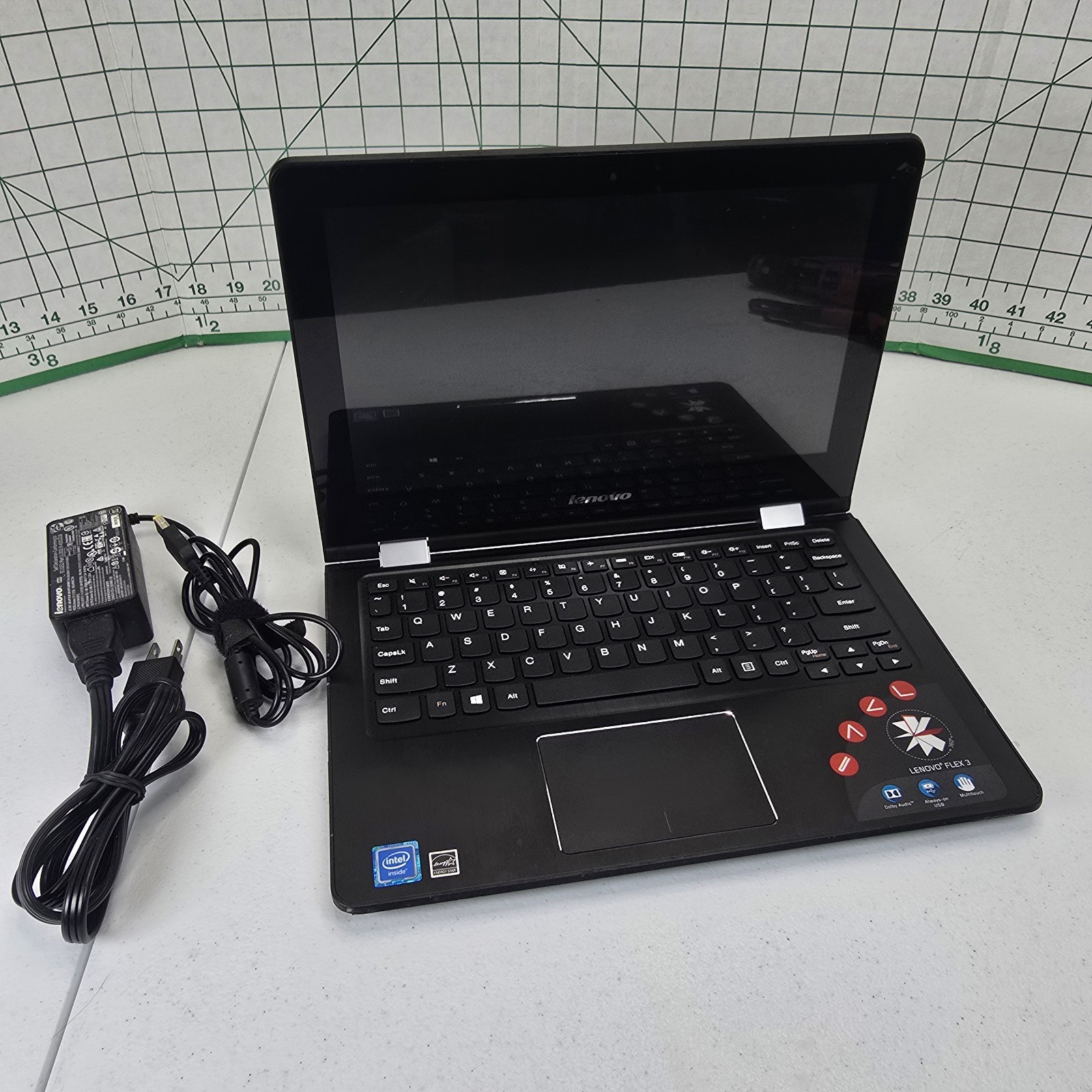 Lenovo Flex 3-1130 11.6" Touchscreen 2-in-1 Celeron N3050 2GB 64GB Win 10