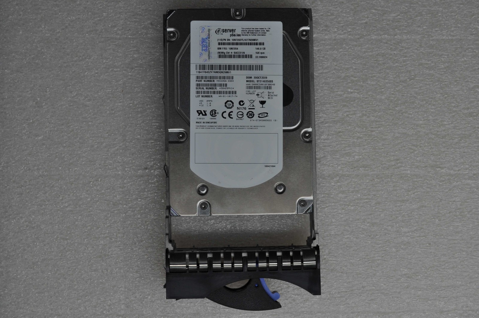 IBM  146.8GB 15K RPM SAS DISK DRIVE  GRADE A 10N7204 