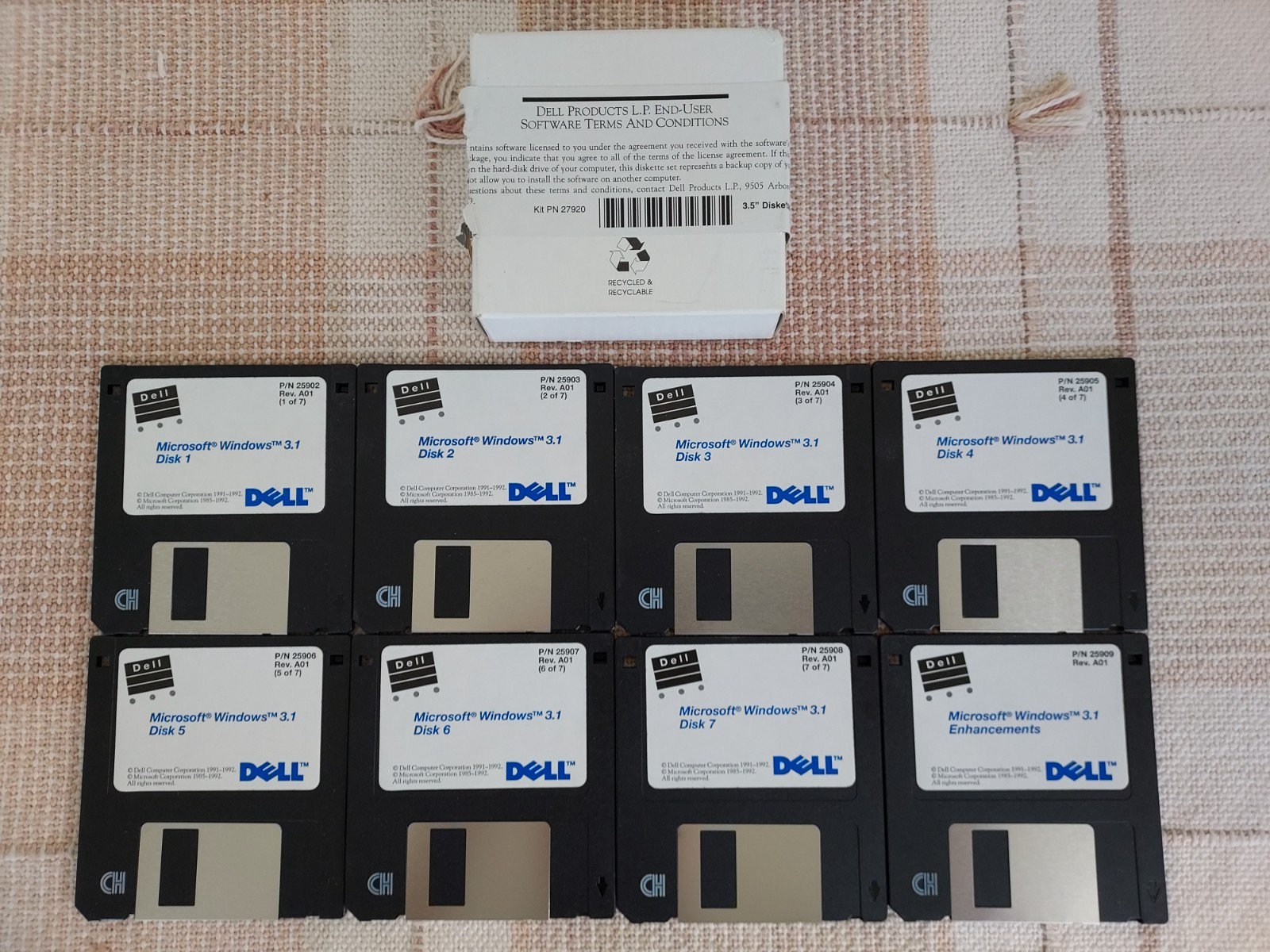 Vintage Dell OEM MS Windows 3.1 3.5" Floppy Disk OS Set Part # 25902 Retro PC