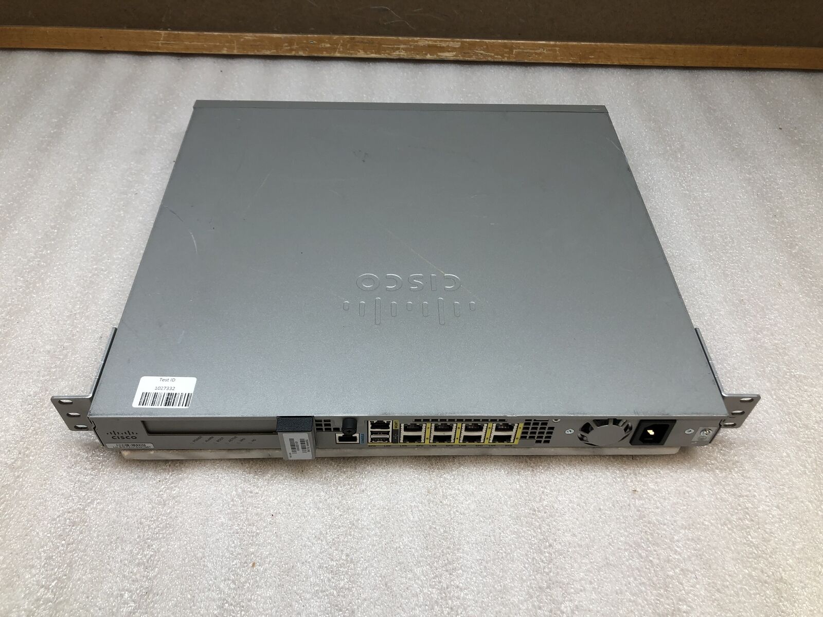 Cisco ASA5525-X V01 8-Port Rack Mount Firewall Adaptive Security Appliance