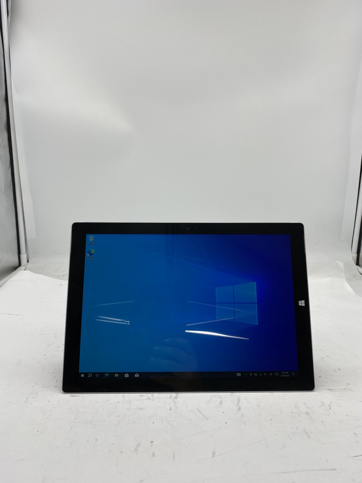 Microsoft Surface Pro 3 Tablet Core i7 4650U 1.7GHz 8GB 256GB SSD W10P Touch