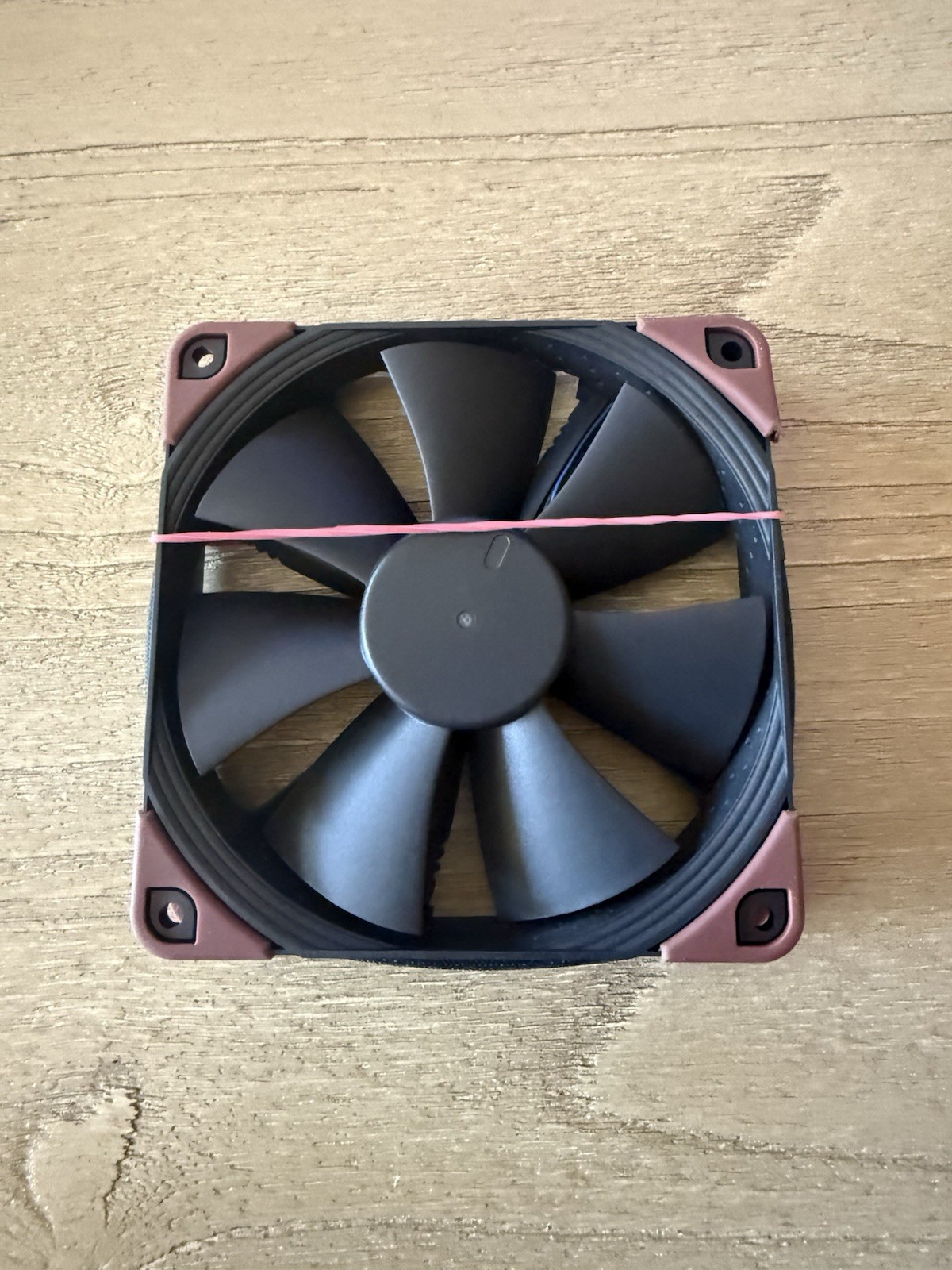 Noctua NF F12 iPPC 3000 PWM High Performance Industrial Fan 120mm Heavy Duty