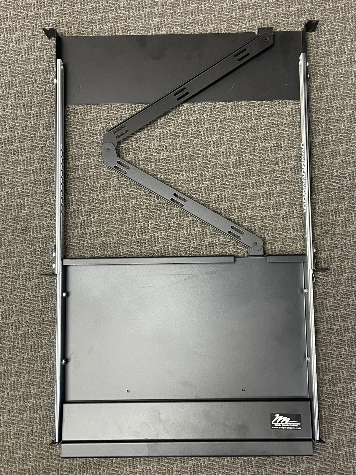 Middle Atlantic SC1810 FULTERER KVM SWICTH STEEL RACK "SHELL CASING RACK ONLY "