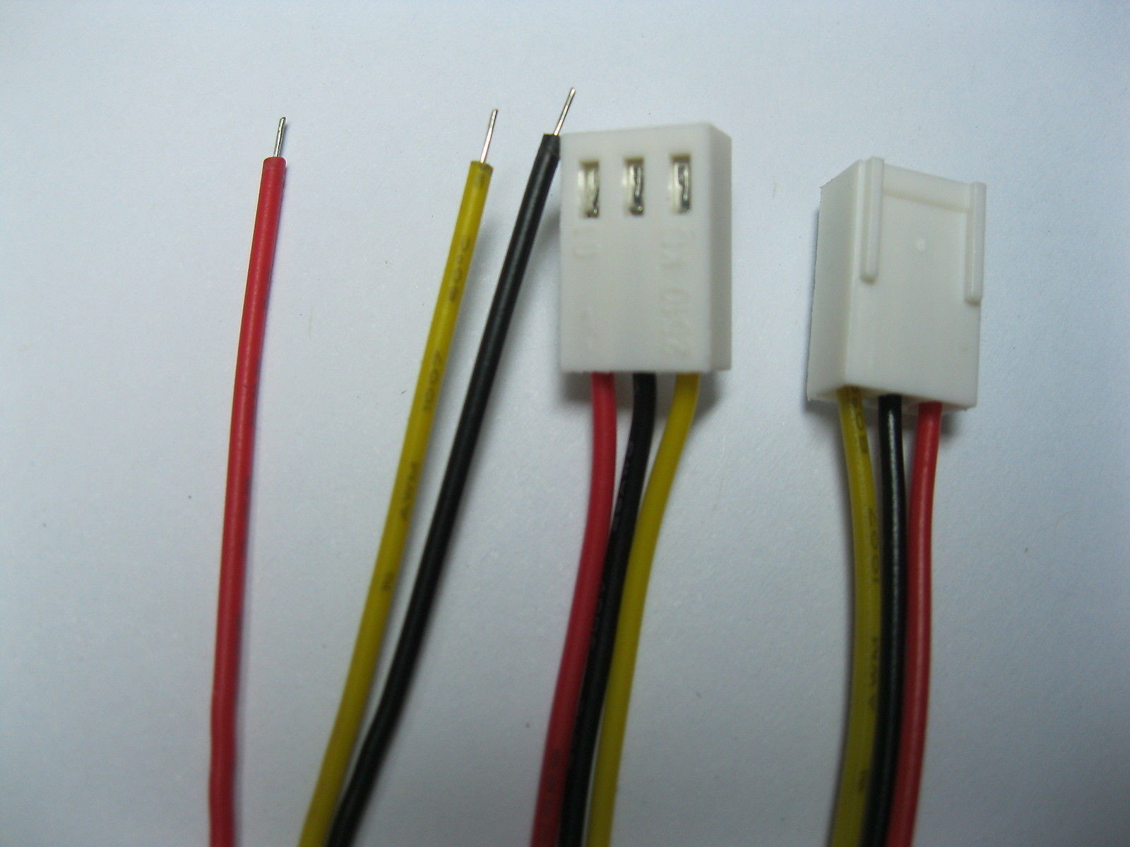 500 pcs 2510 2.54mm Pitch 3Pin Female Connector with 26AWG 300mm 12" Leads Cable