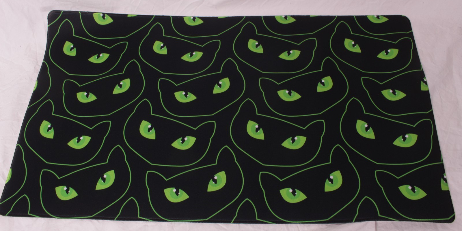 Inked Gaming Extended mouse pad - 14 x 24" - black neon green cat