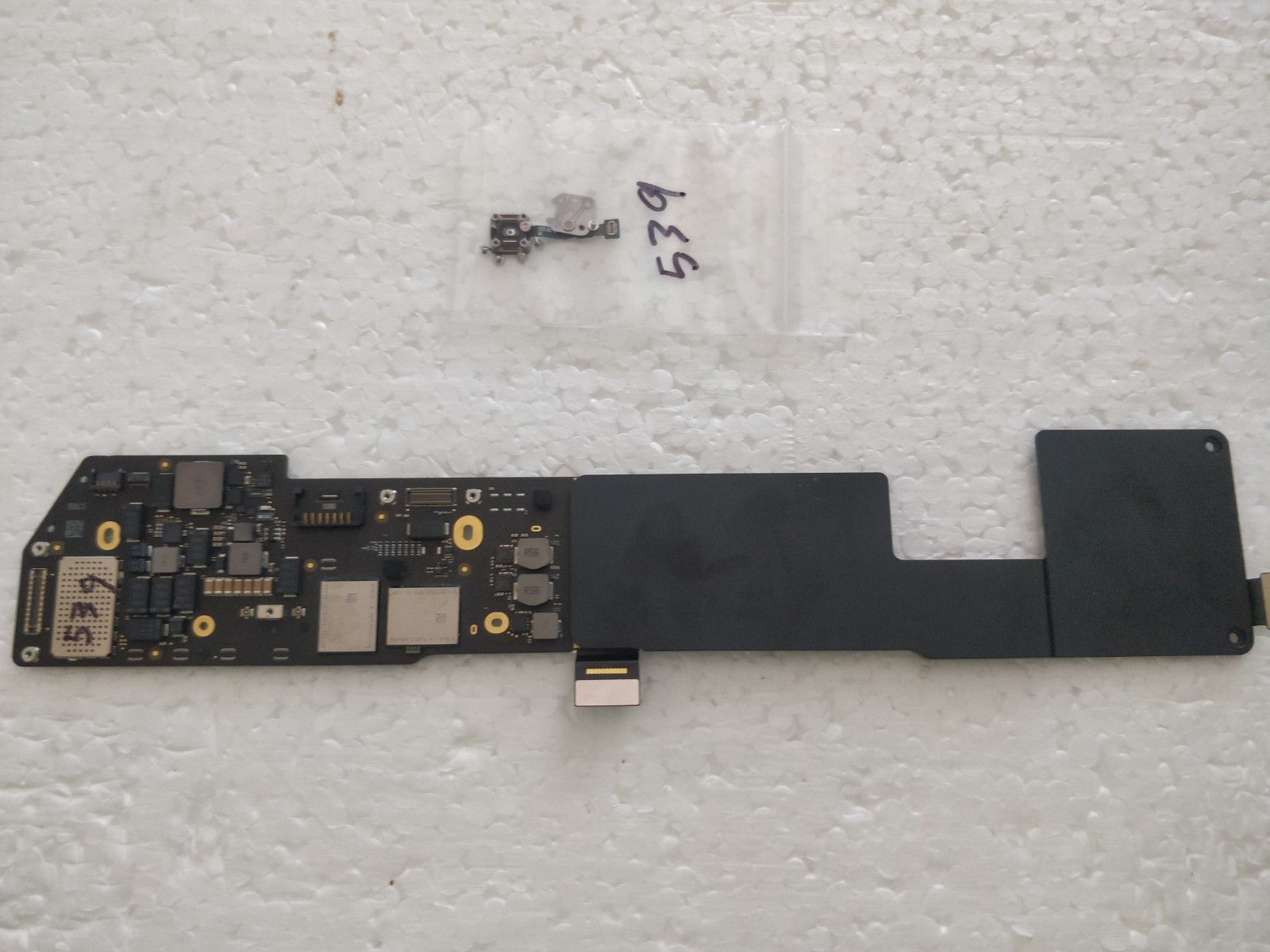 Apple Macbook Air 13 2020 M1 Logic Board, A2337, EMC 3598, 8 GB, 256 GB, MacOS