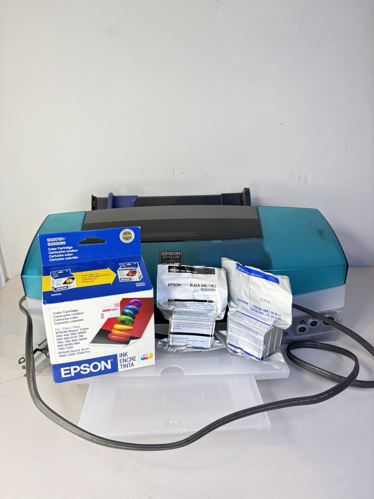 Epson Stylus Color 740i Color Inkjet Printer 1440x720 DPI Parallel A4  Scan/Copy