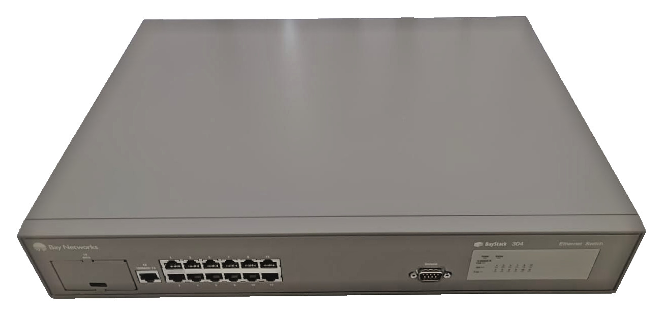 Nortel Bay Networks BayStack 304 Ethernet Switch 12-Port 100BASE-TX Rack