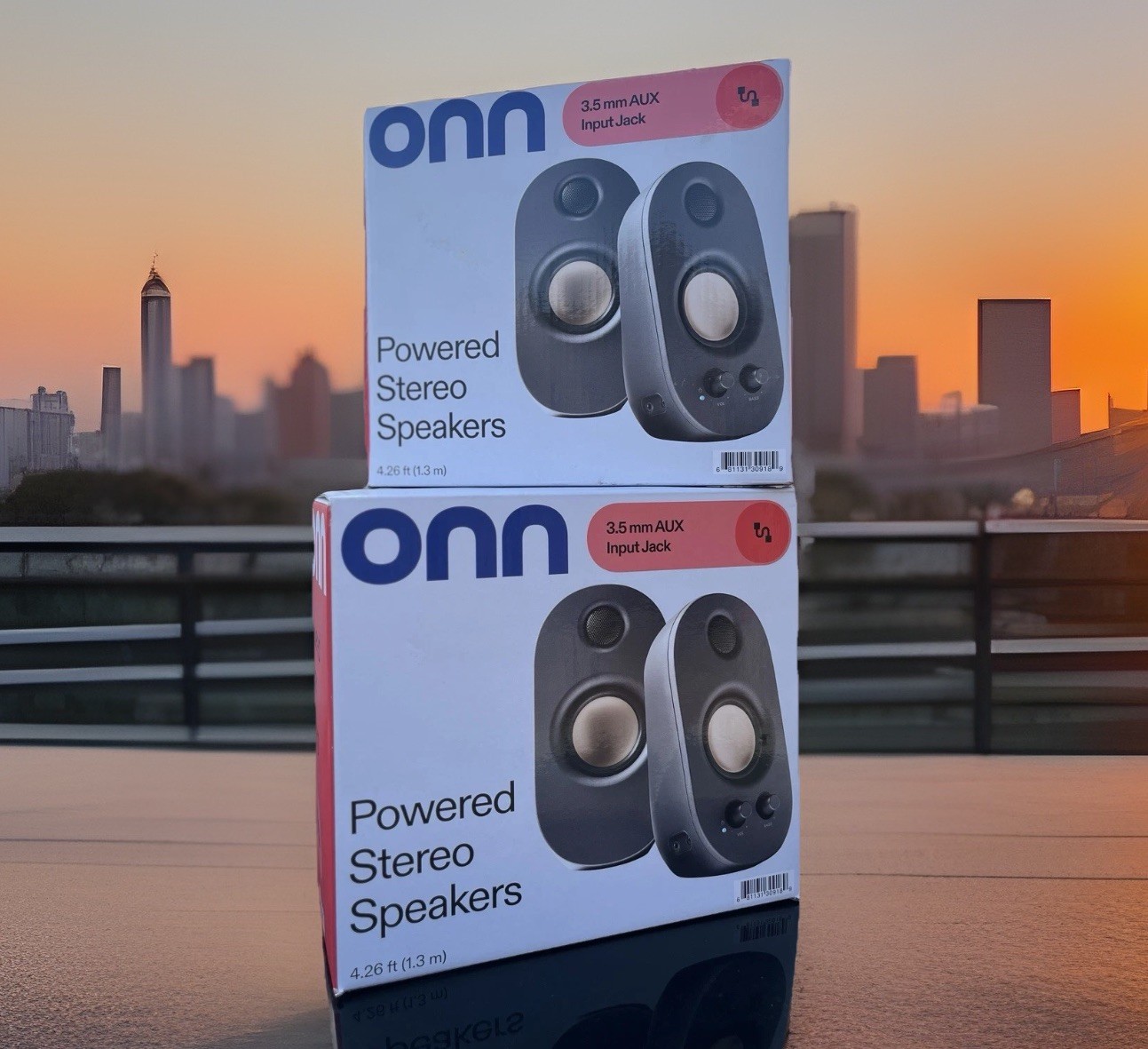 ONN Powered Stereo Speakers 2.0 Channel Wired 3.5mm AUX Black
