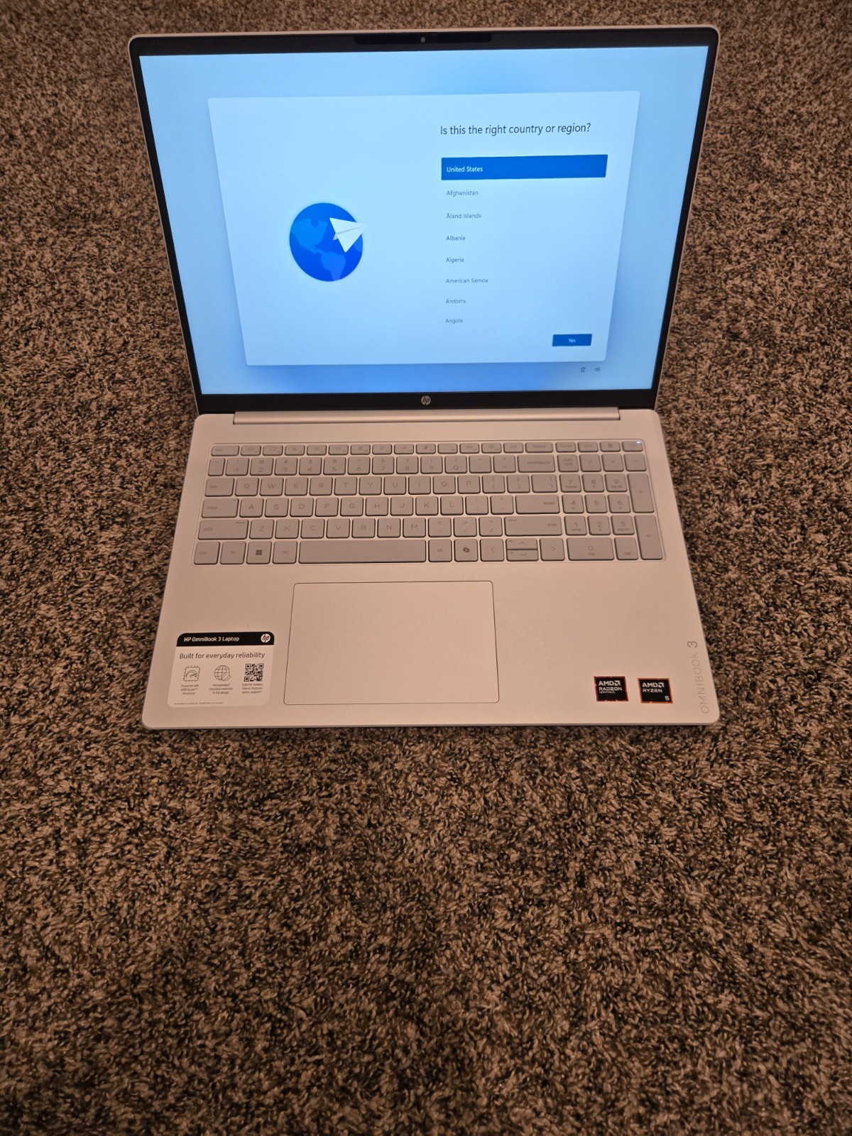 HP - OmniBook 3 16" 2K  - AMD Ryzen 5 40 (2025) - 16gb 256gb