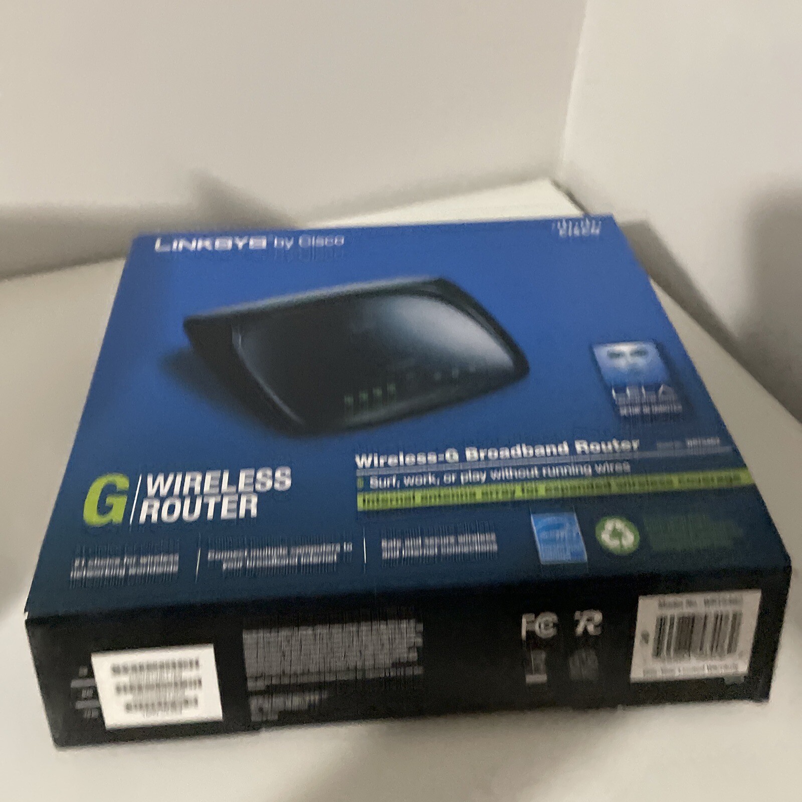 Linksys DIR-890L/R 54 Mbps 4-Port 10/100 Wireless G Router (WRT54G2)