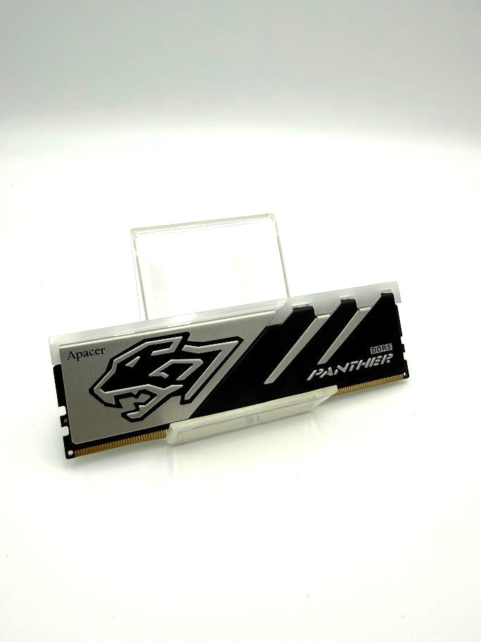Open Box - Apacer Panther 16GB (1x16GB) RAM DDR5 5200MHz AH5U16G52C5229BAA