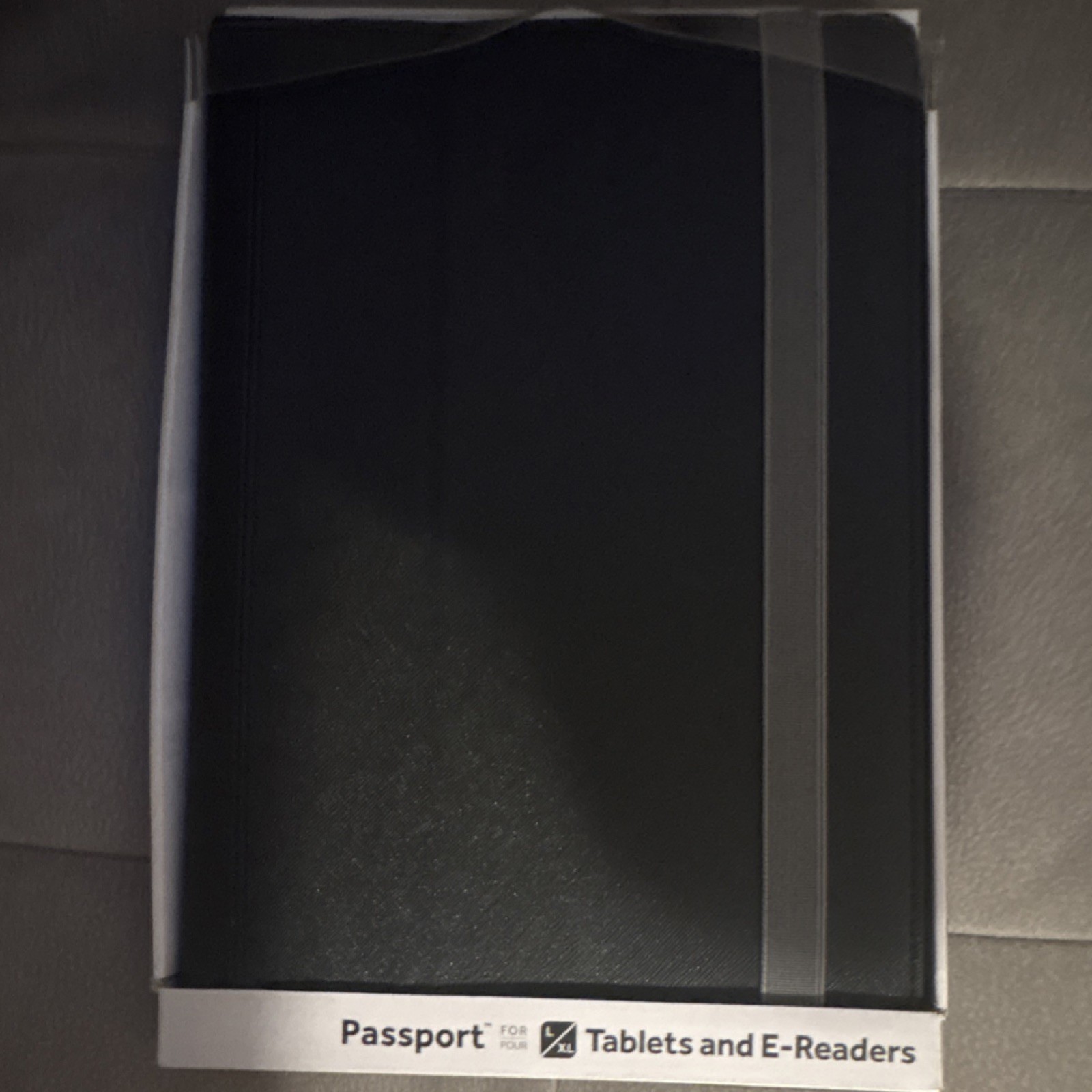 Griffin Passport XL Folding Folio Case Black Synthetic Leather Universal XL