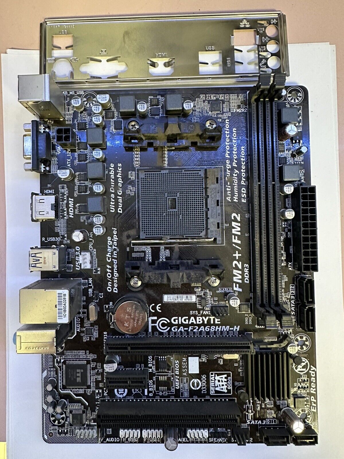 Gigabyte GA-F2A68HM-H AMD Socket FM2+ DDR3 mATX Desktop Motherboard w/ IO Shield