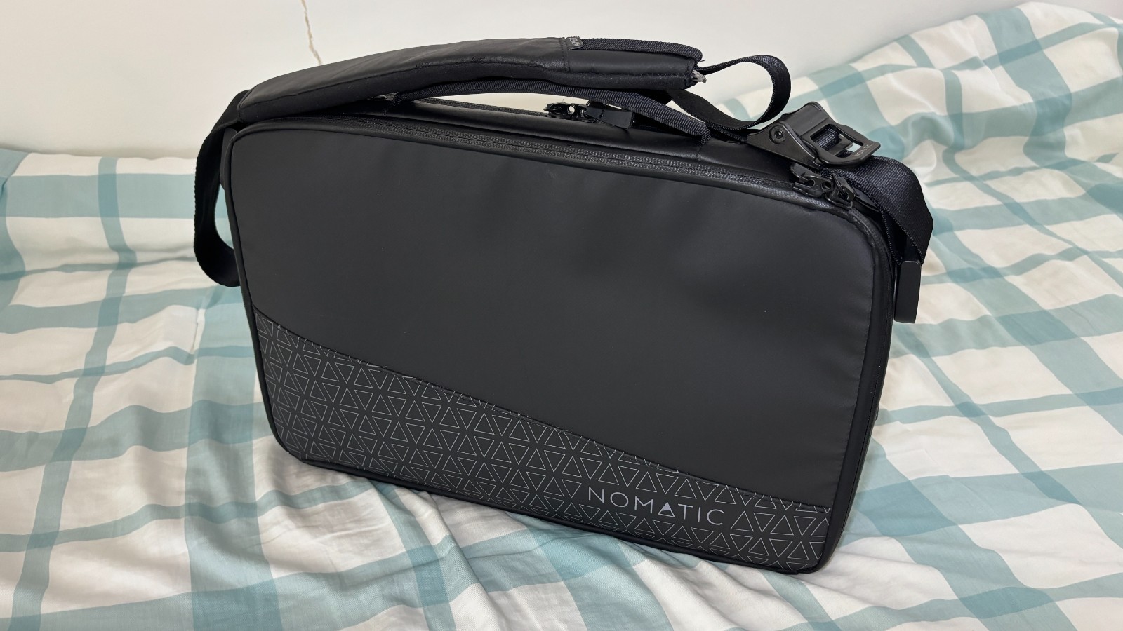 Nomatic Laptop Bag