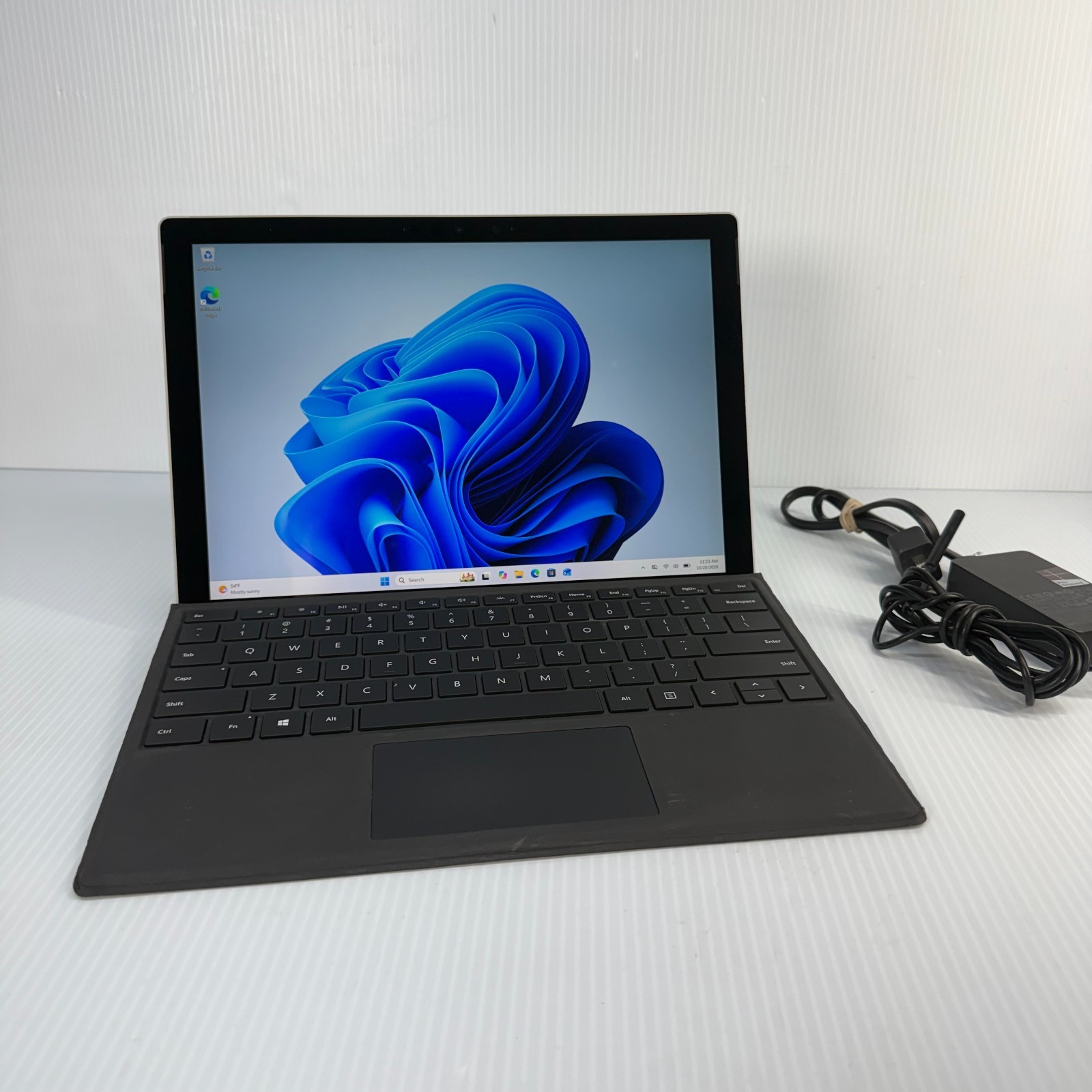 Microsoft Surface Pro 7 Plus i3-1115G4 12.3" Touchscreen Windows 11 128GB 8GB