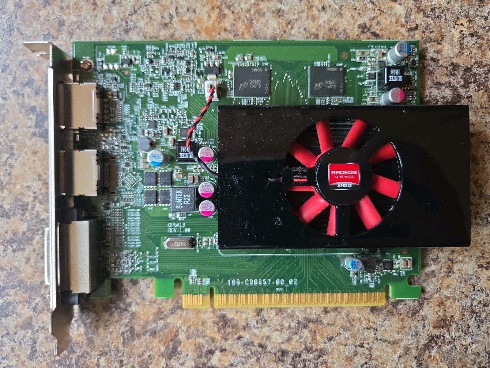 Dell AMD Radeon R7 450 4GB GDDR5 Graphics Video Card GPU FN64D 0FN46D