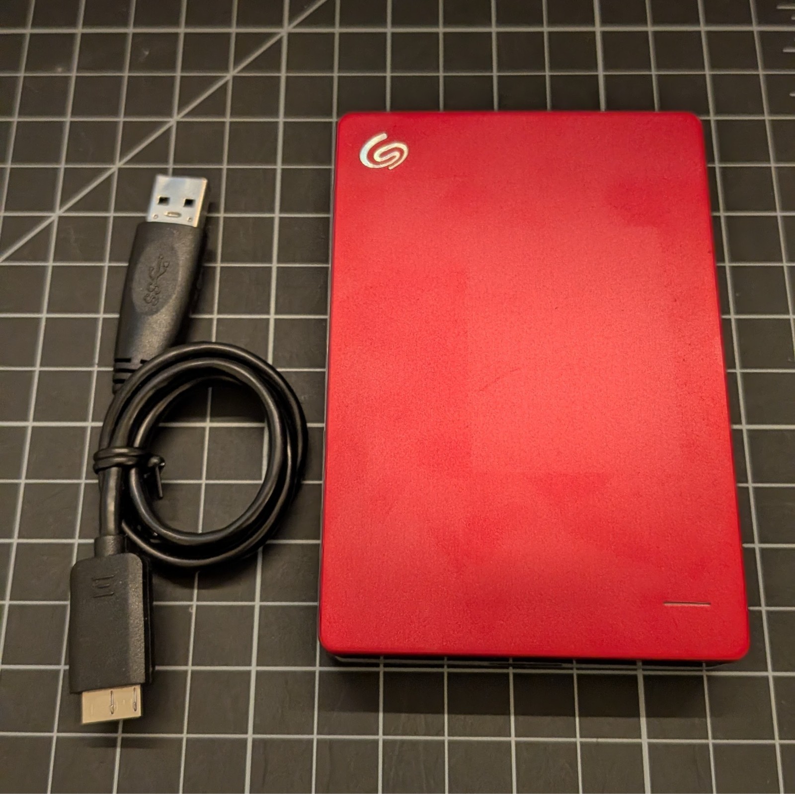 4TB 2.5'' External Hard Disk Drive - Seagate Backup Plus Red - USB 3.0 (SRD00F1)