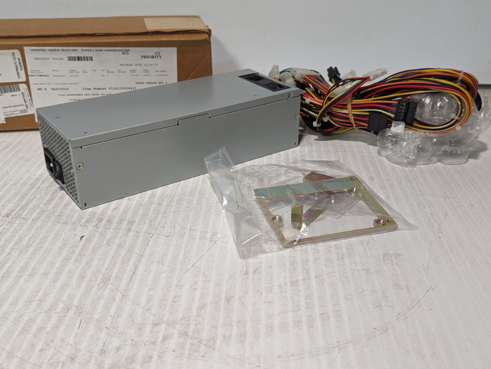 Sparkle Power 700-Watt  Supply Active Factor Correction SPI700W7BB - 