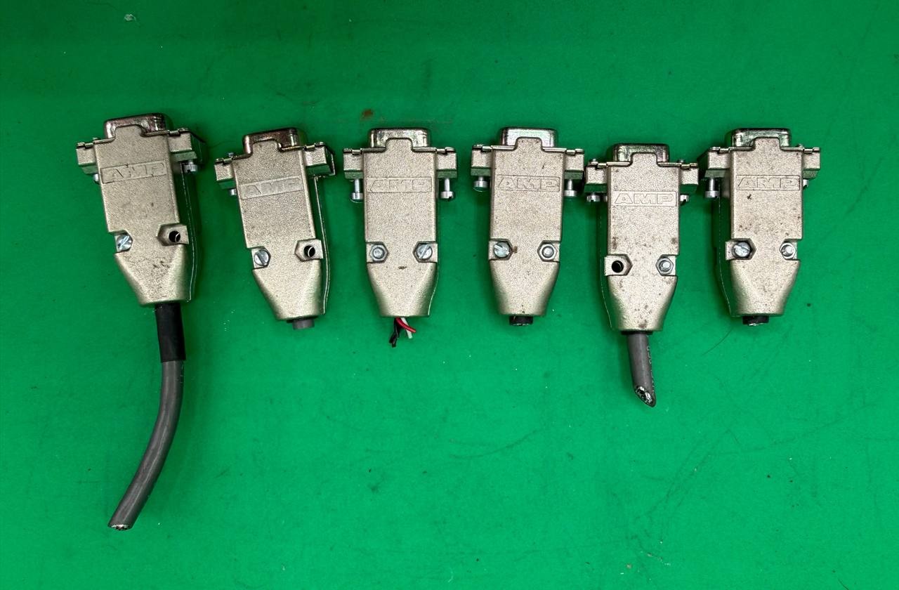 Lot of 6 AMP DB9 9-Pin Male D-Sub Metal Hood Connectors RE