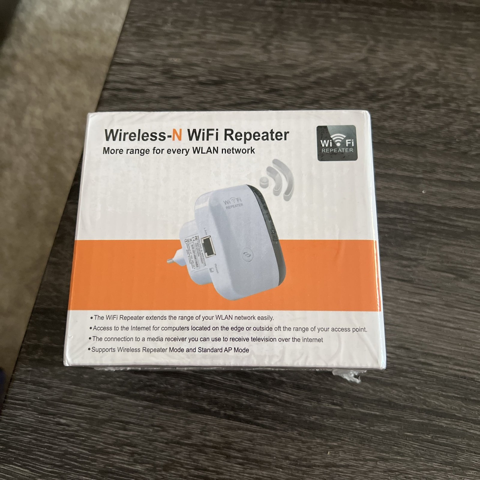 NEW 300M Wireless-N Wifi Repeater 802.11N Network Router Range Expander Amplifie