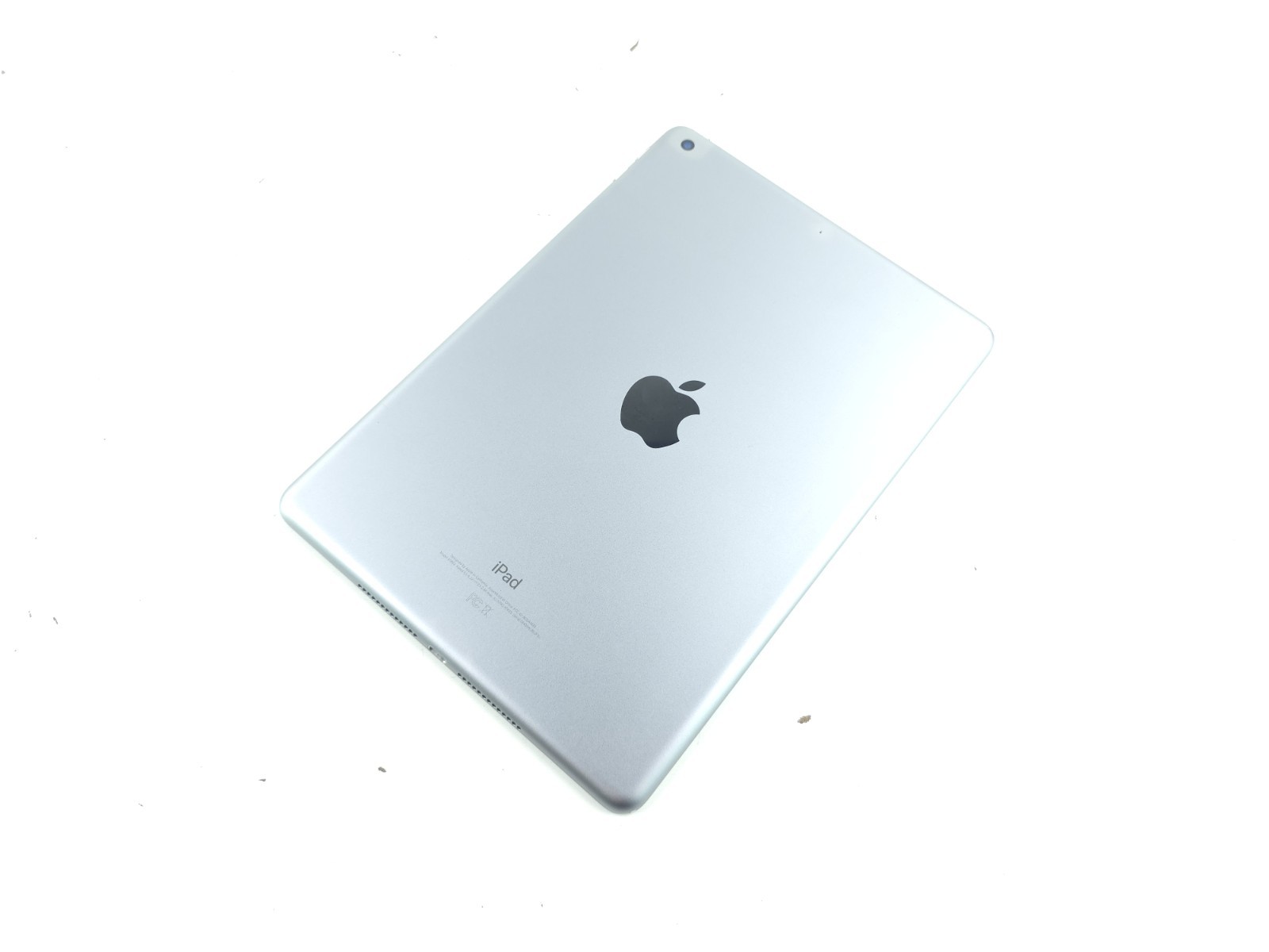 Apple iPad (6th Generation) 32 GB, Wi-Fi, 9.7 in - Silver