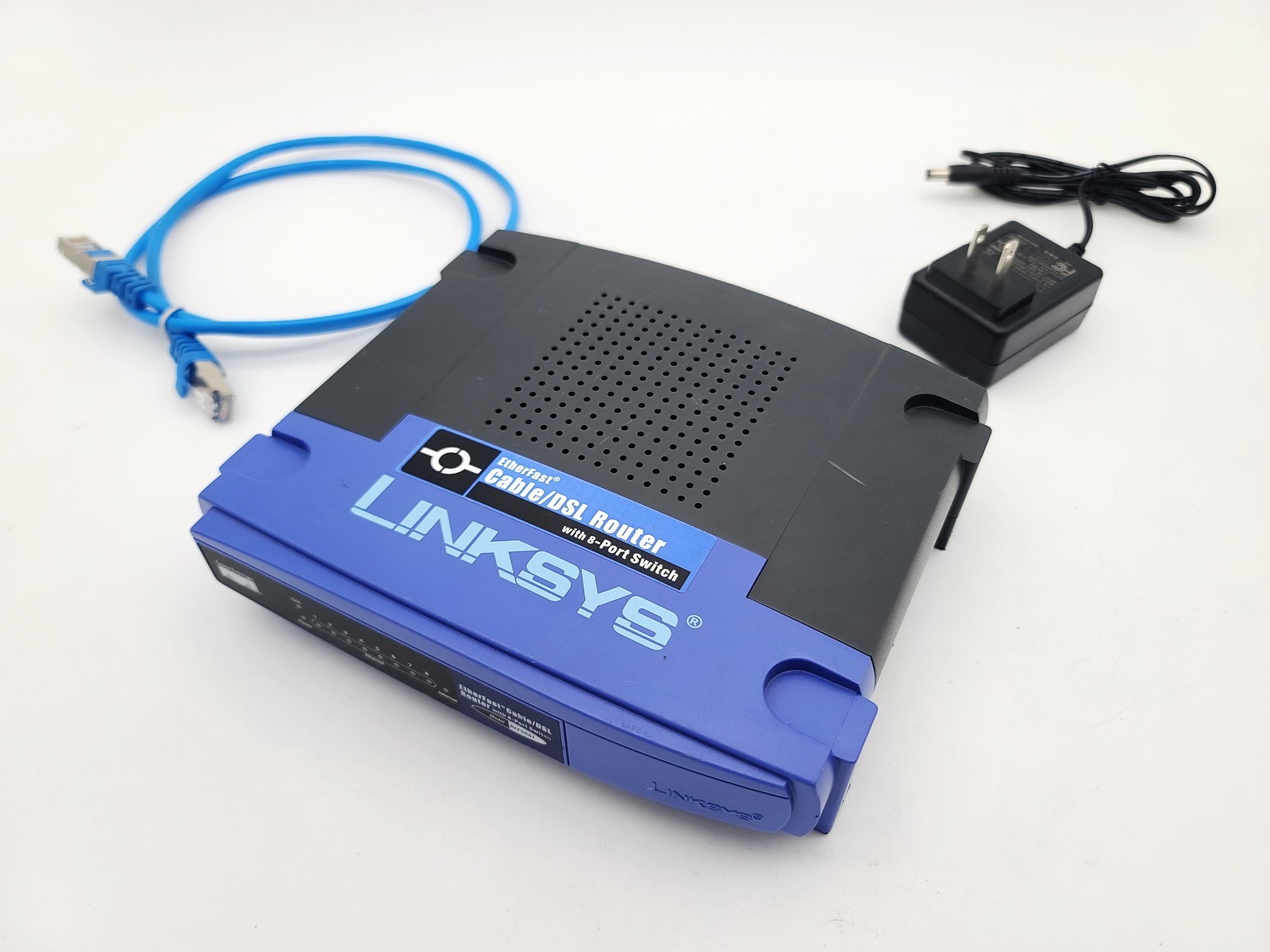 LINKSYS BEFSR81 V3.1 ETHERFAST 8-PORT CABLE DSL ROUTER ETHERNET SWITCH W ADAPTER