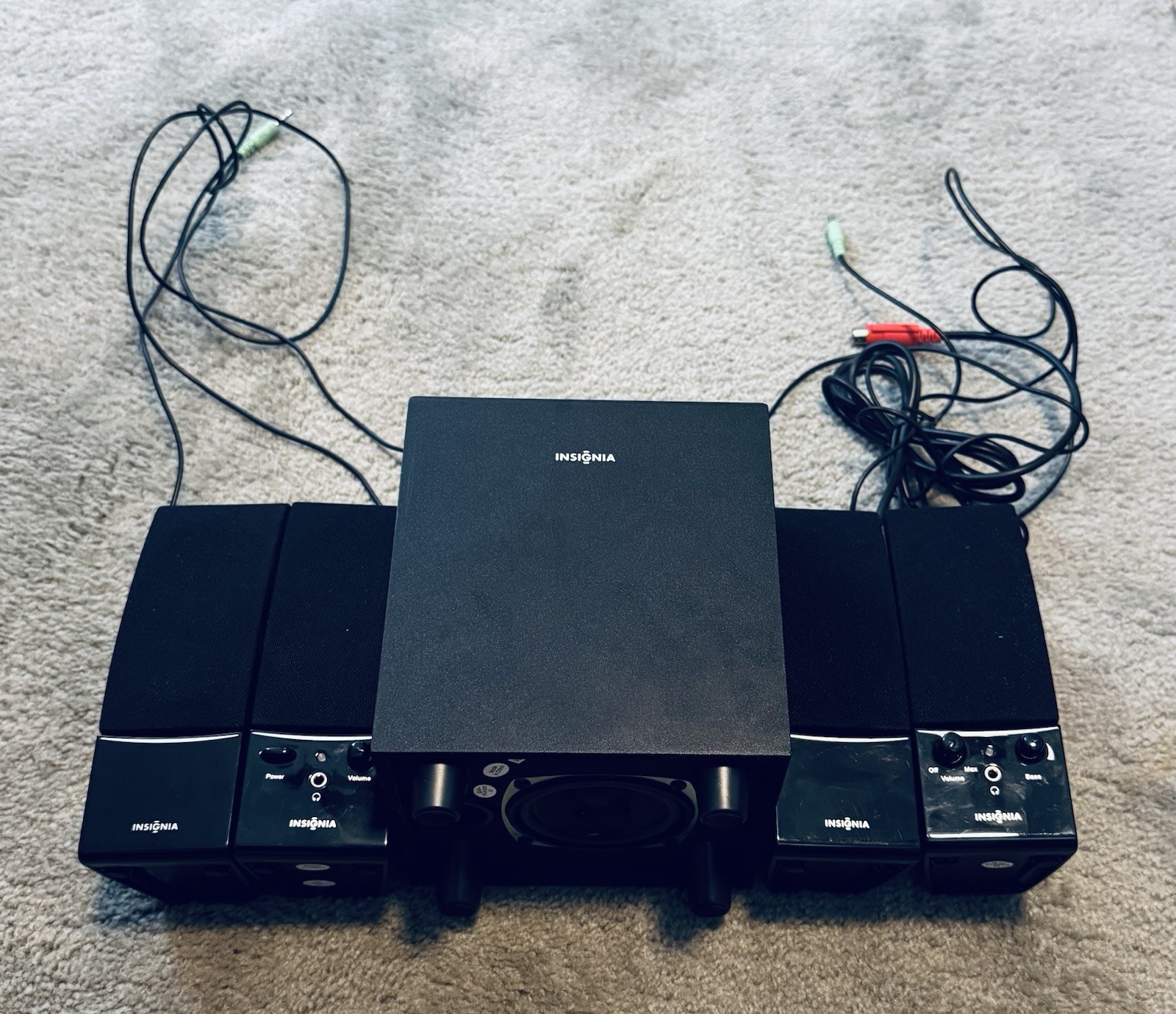 Insignia NS-PCS21 -Computer Speakers-upgraded 4.1 system 4 Speakers W/ Subwoofer