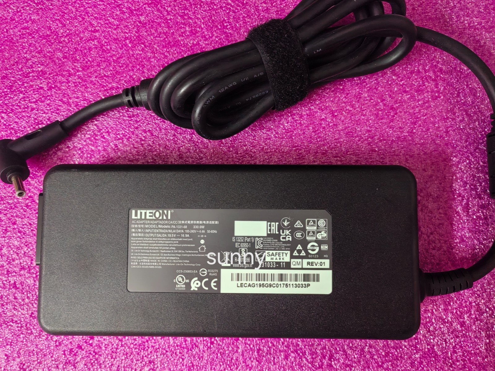 Original 2025 Gigabyte LITEON 19.5V 16.9A PA-1331-68 4.5mm Pin 330.0W AC Adapter