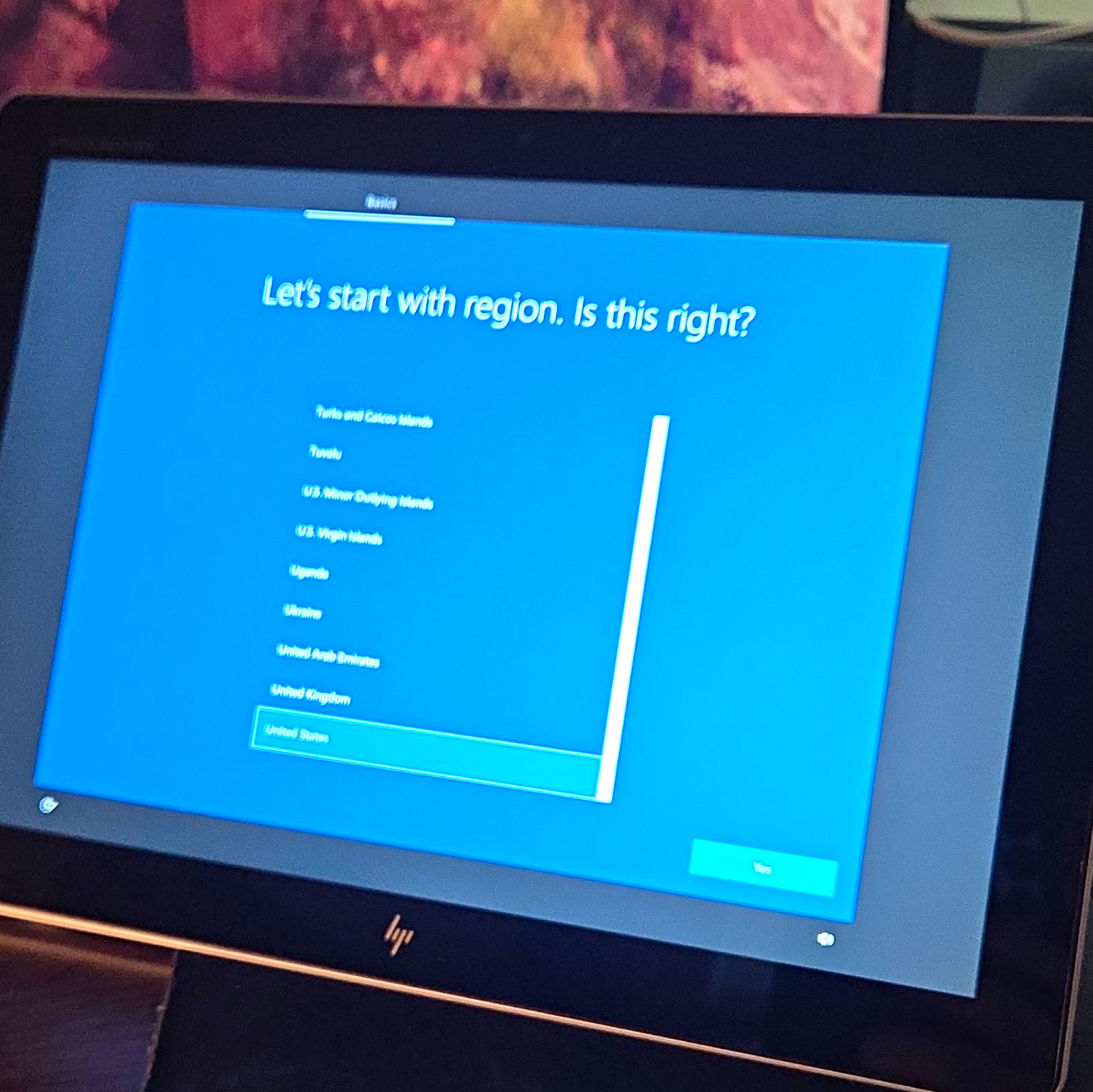 HP Elite x2 1012 G2 12.3" i5 7th Gen Tablet 2-in-1 Windows 10 - No Keyboard