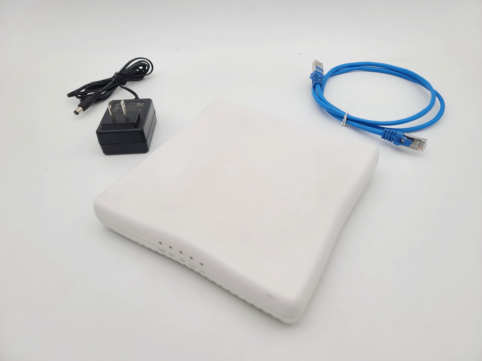 RUCKUS ZONEFLEX 7363 DUAL-BAND 802.11N WIFI WIRELESS ACCESS POINT AP W CABLE