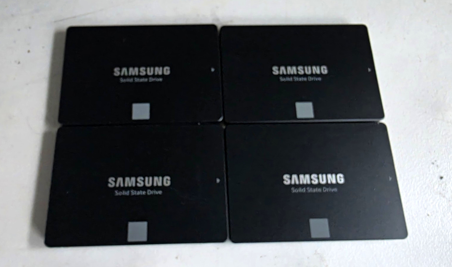 Lot Of 4 X Samsung 860 EVO 4TB 2.5" SATA III Internal SSD S.M.A.R.T. MZ-76E4T0