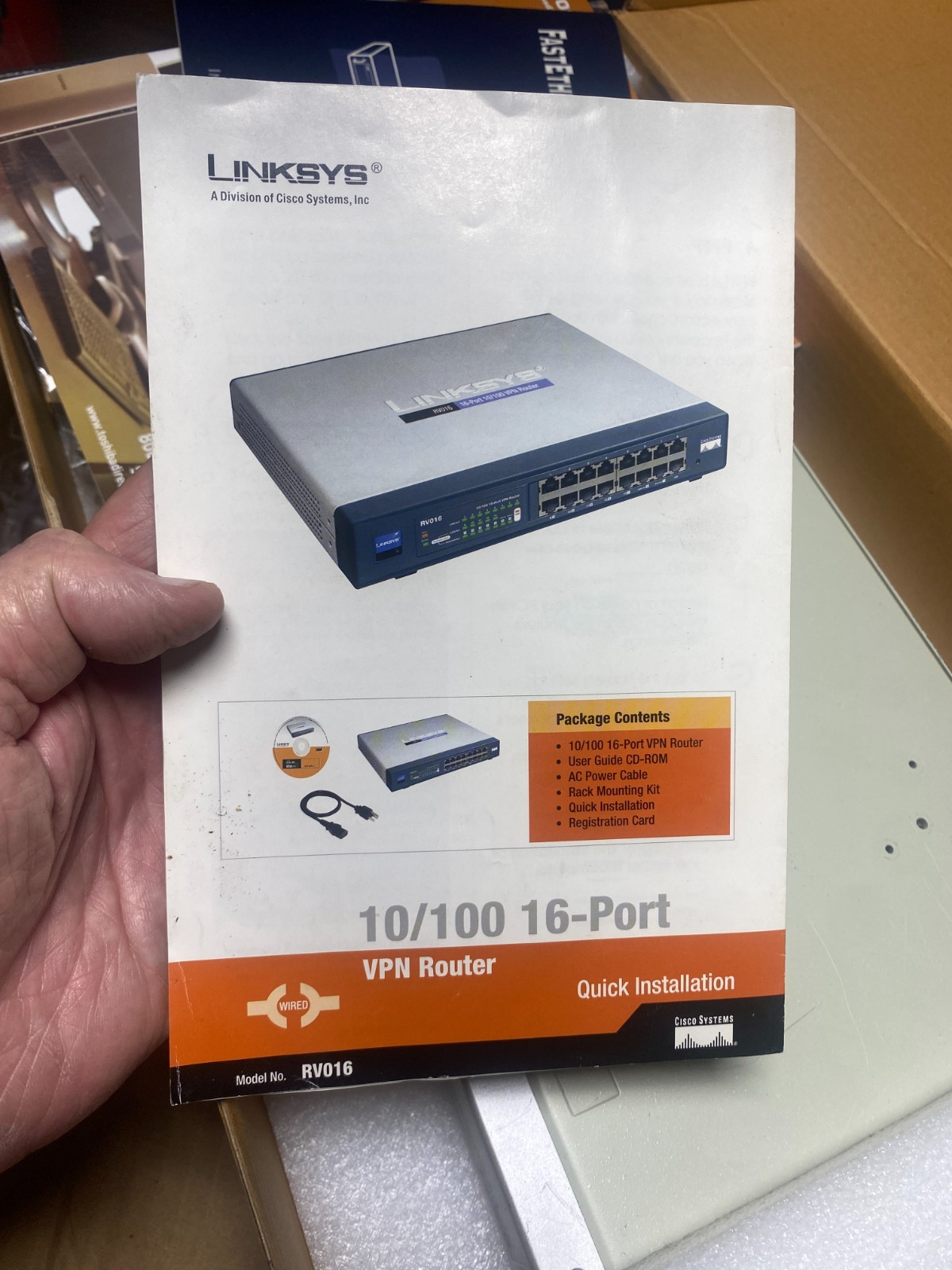 Linksys Fast 16 Port Ethernet Switching Router Hub # RV016 Work Group 10/100 VPN