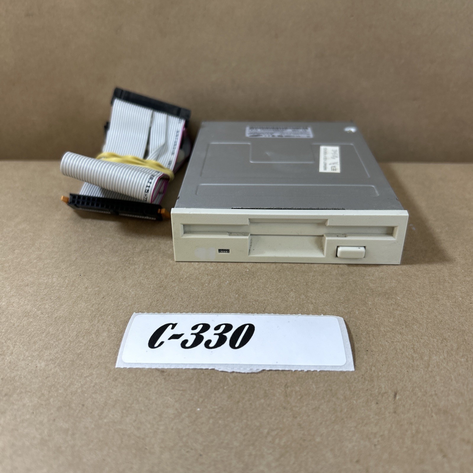 Samsung SFD-321B/LE 3.5" 1.44MB Internal Floppy Disk Drive Tested w/ Ribbon Cabl