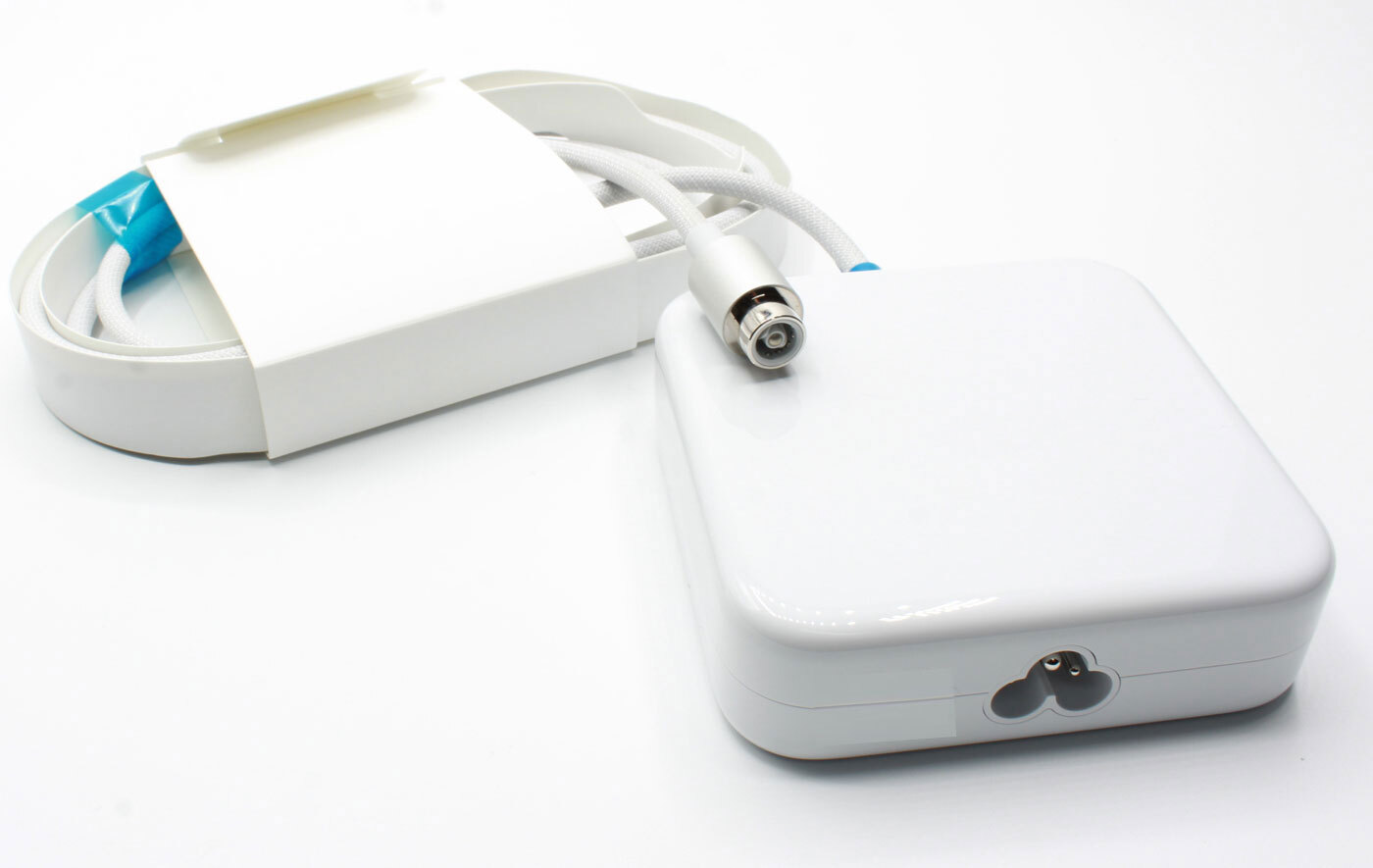 Genuine Apple 24" iMac M1 M3 143W Power Adapter with Ethernet Port Silver A2290