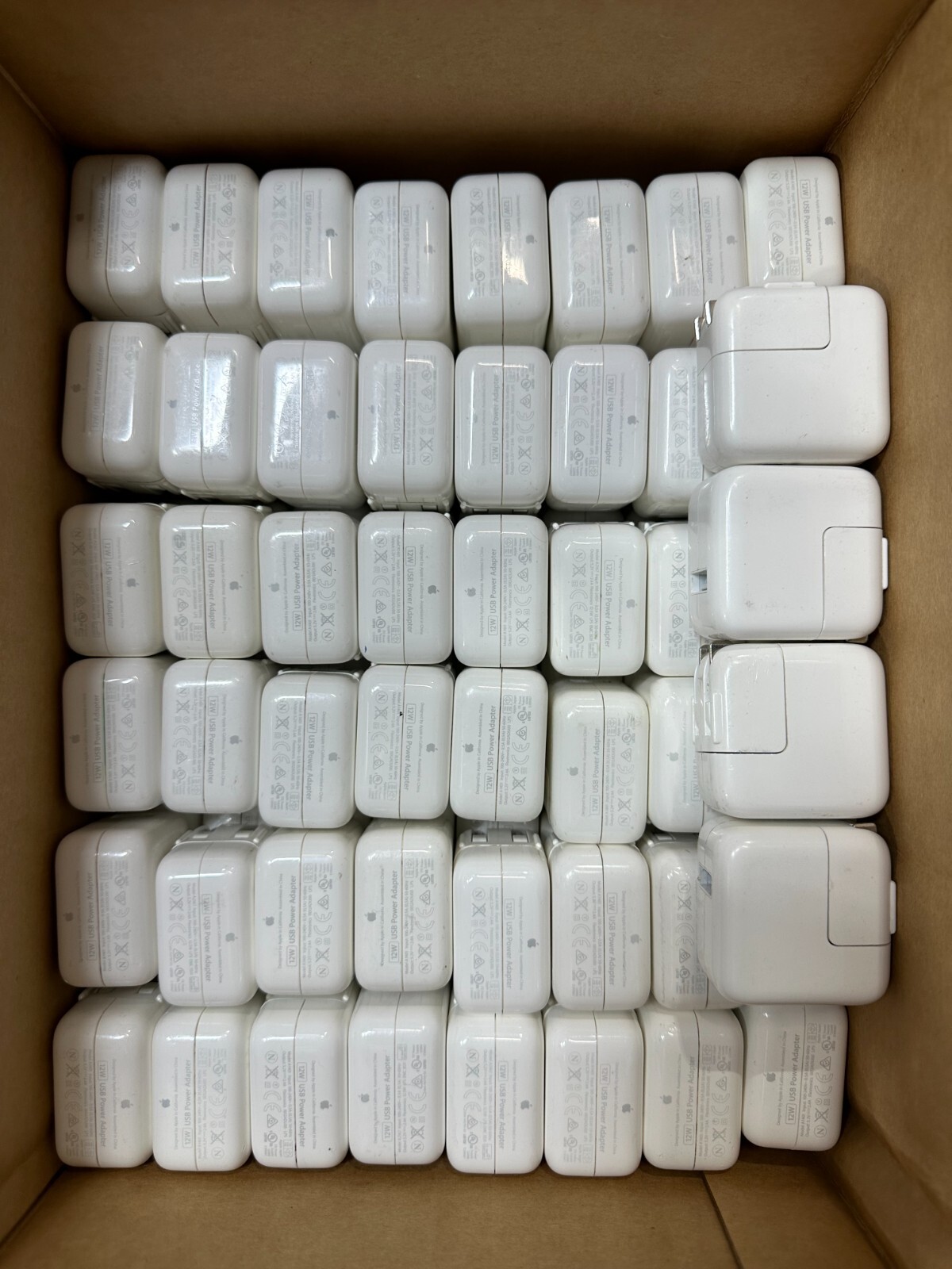 LOT of 100 OEM Apple 12W USB Power Adapter USB Wall Charger - Fair